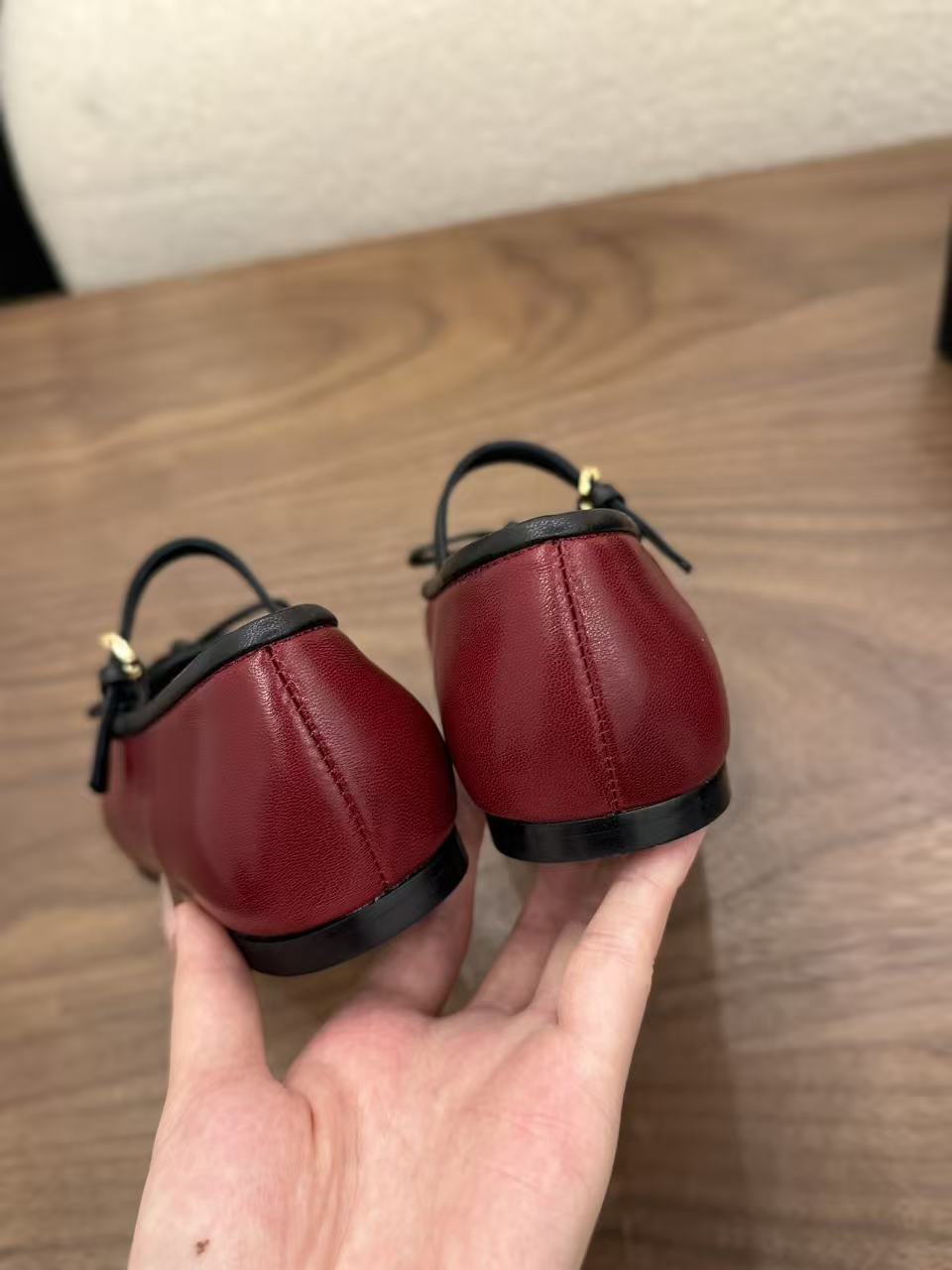 CHANE1 高品質ダブルCスクエアトゥシープスキンフラットシューズ【50％割引+送料無料】