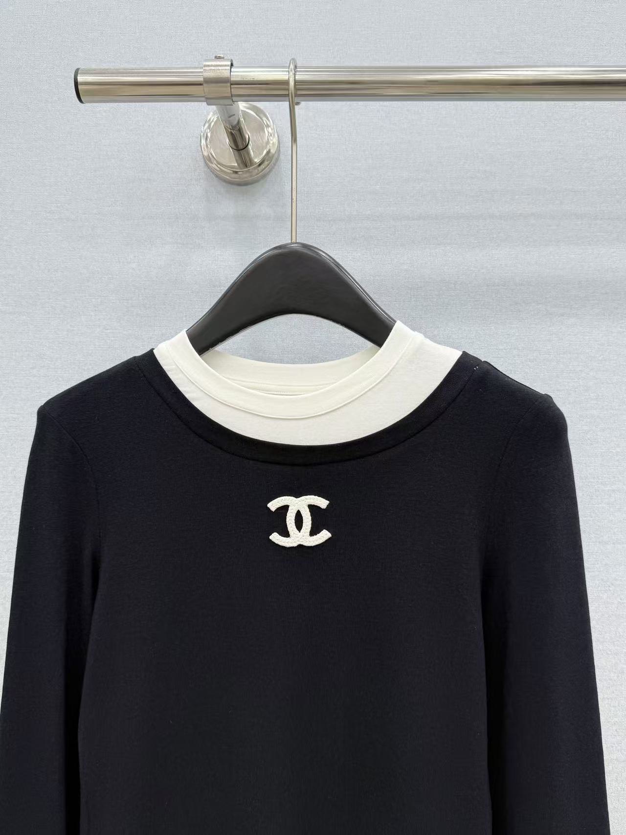 CHANE1 ダブルC カラーブロック 長袖Tシャツ【50％割引+送料無料】