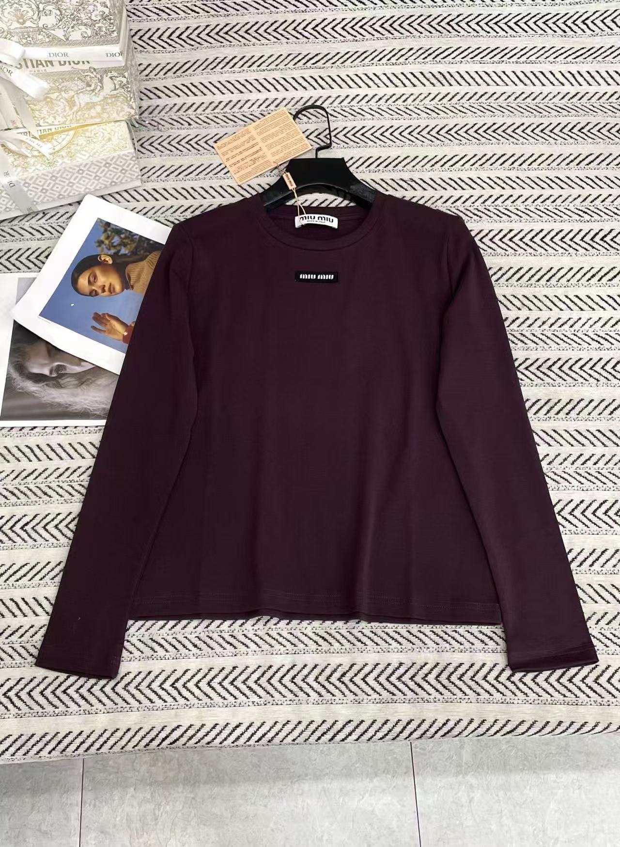 M1UM1U レター長袖Tシャツ【50％割引+送料無料】