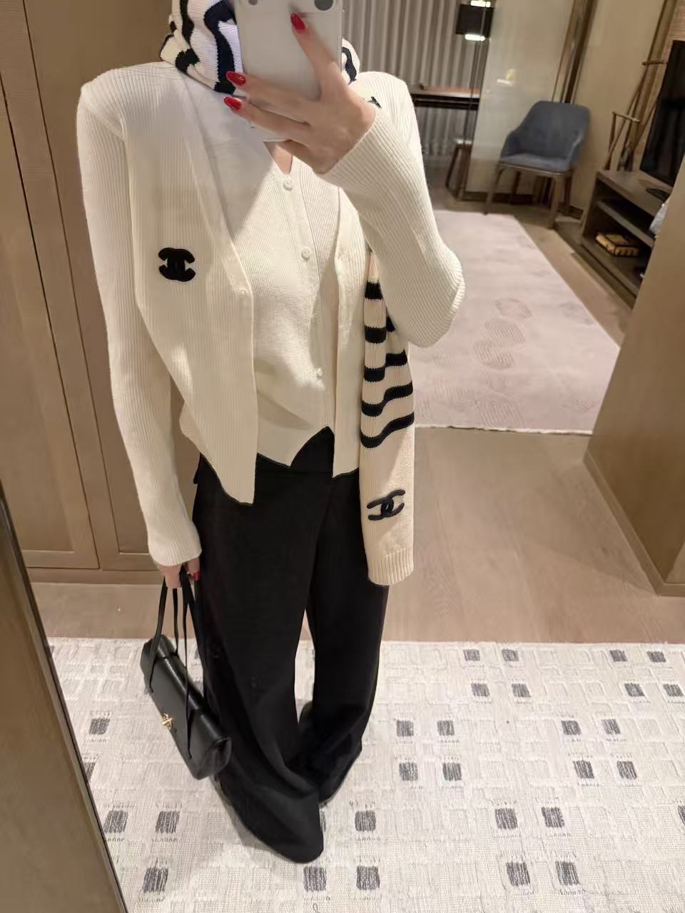 CHANEL ダブルCロゴ ウールセーター【50％割引+送料無料】