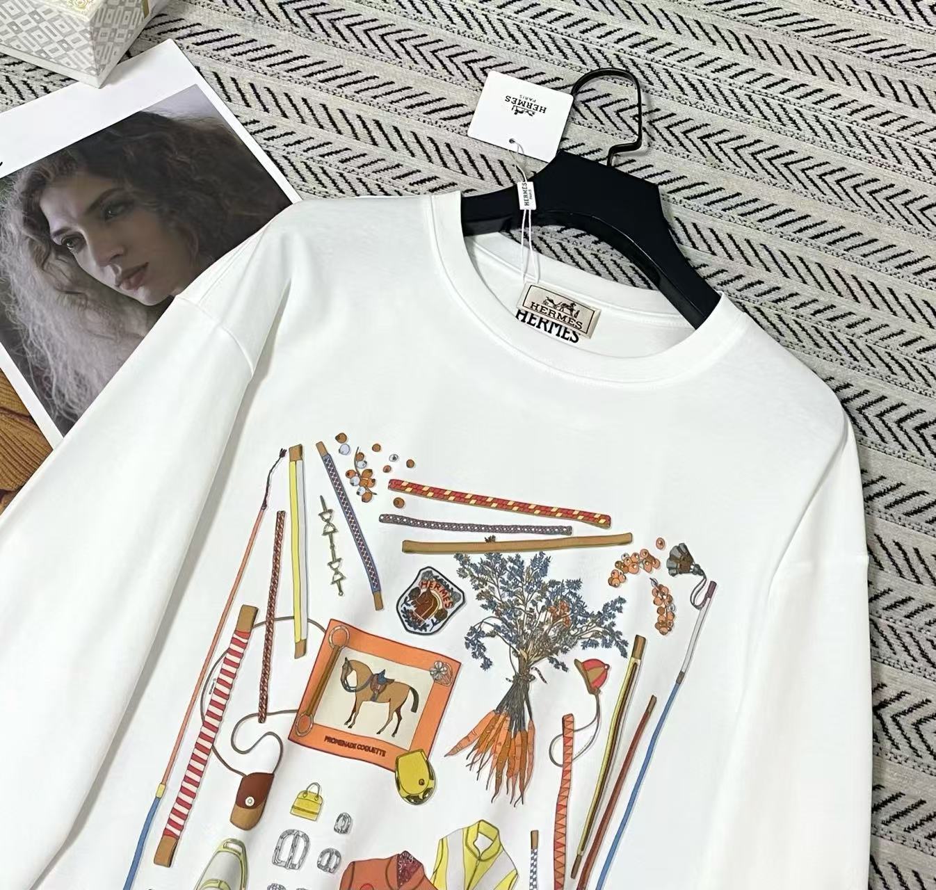 HEREM5 ポニー柄長袖Tシャツ【50％割引+送料無料】