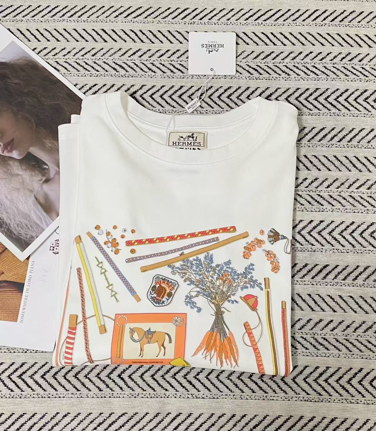 HEREM5 ポニー柄長袖Tシャツ【50％割引+送料無料】