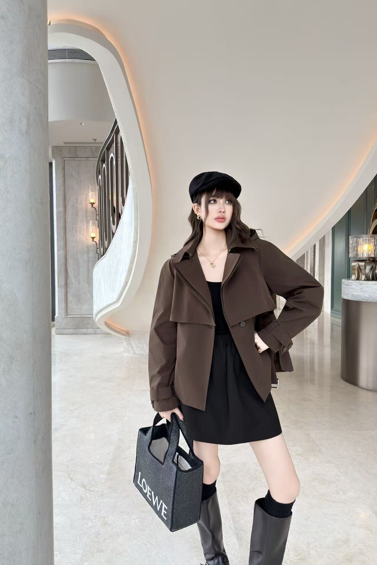 LOEWE ラペル付きフード付きウィンドブレーカー【50％割引+送料無料】