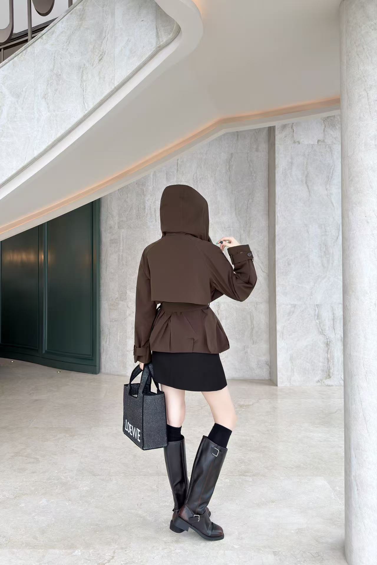 LOEWE ラペル付きフード付きウィンドブレーカー【50％割引+送料無料】