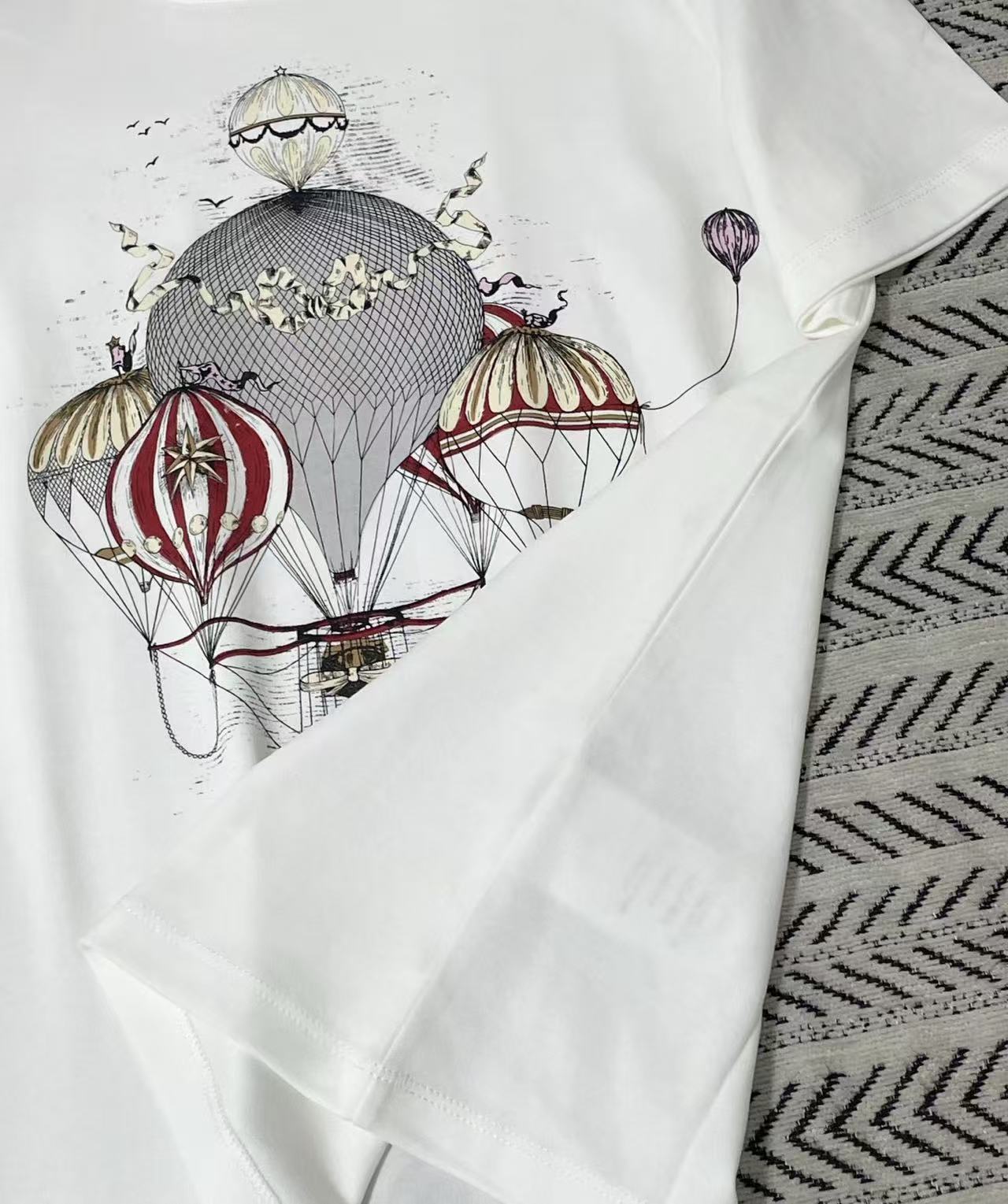 DIOR 熱気球モチーフ 半袖Tシャツ【50％割引+送料無料】