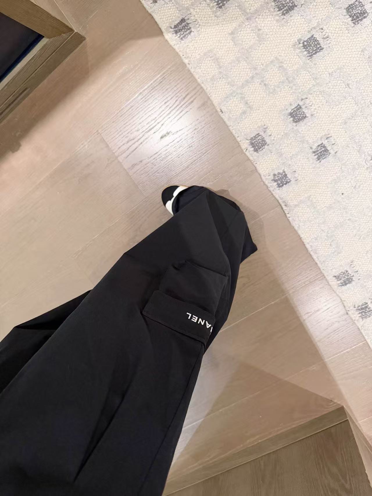 CHANEL ダブルC カジュアルパンツ【50％割引+送料無料】