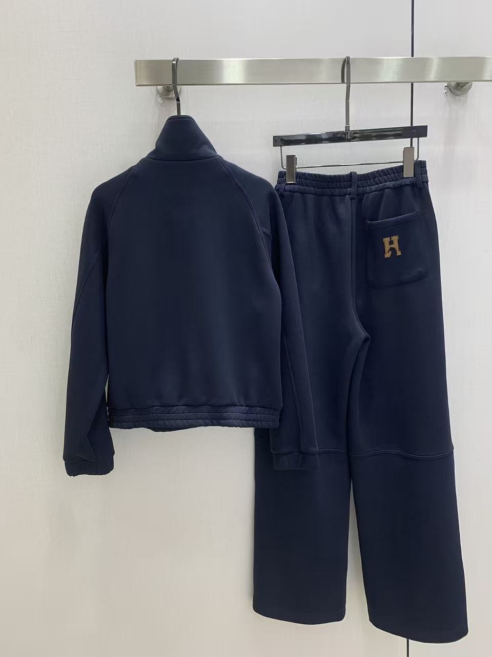 HERME5ジップアップジャケット＆ロングパンツのセットアップ【50％割引+送料無料】