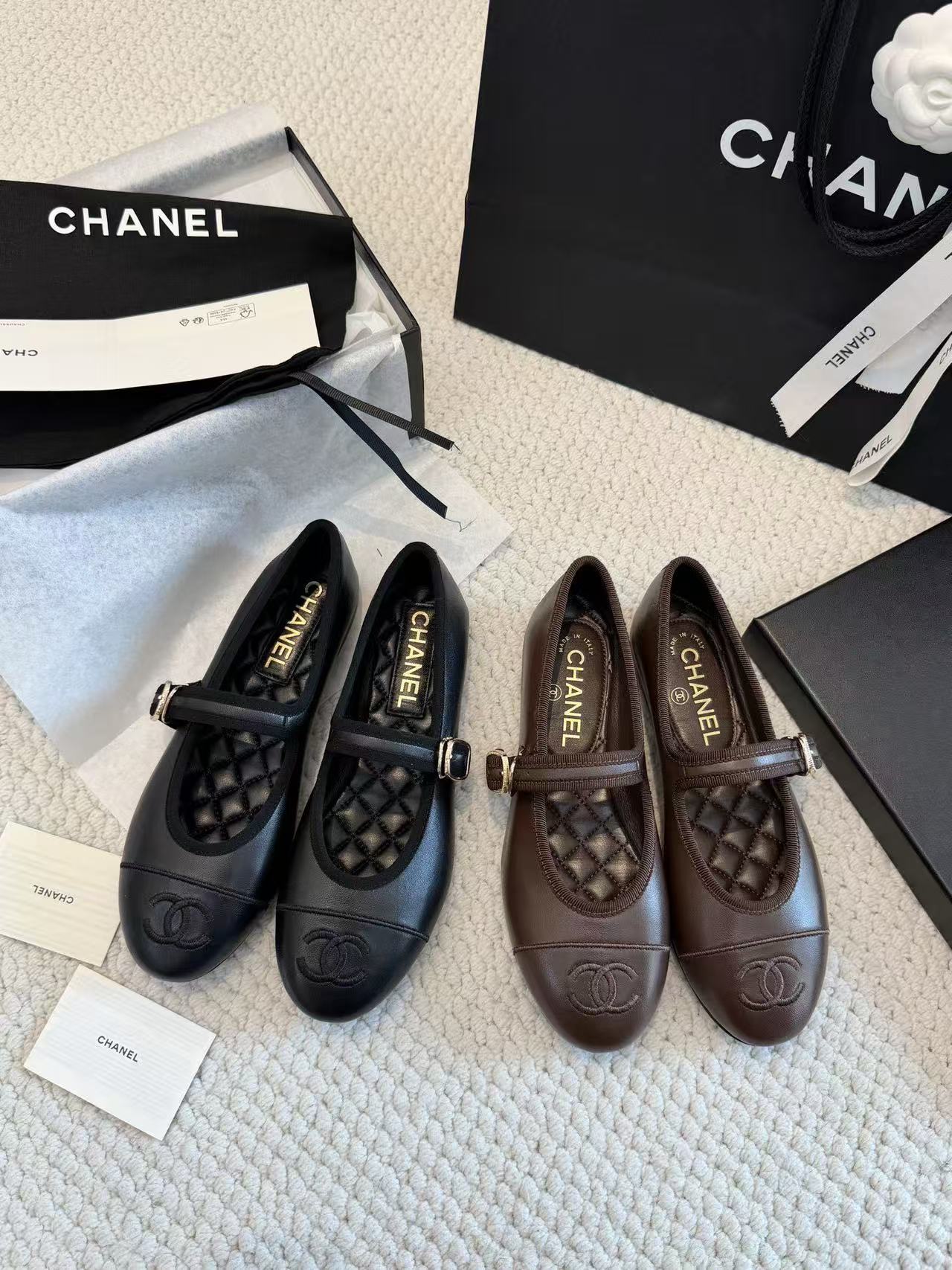 CHANE1 高品質ダブルCレザーフラットシューズ【50％割引+送料無料】