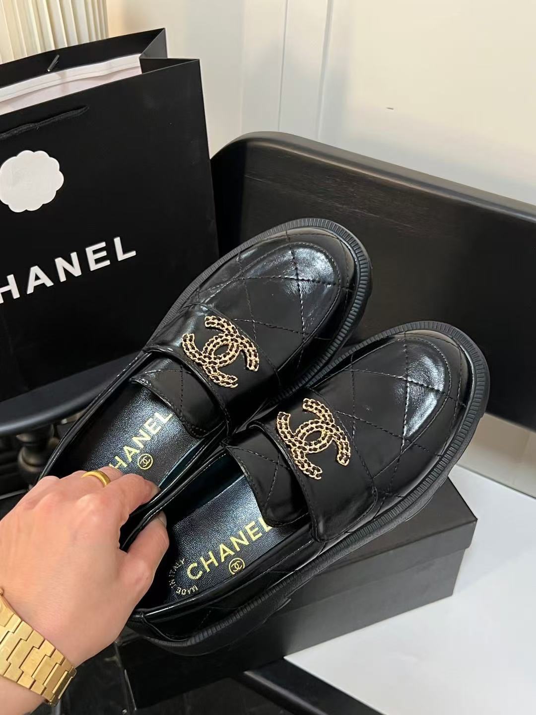 CHANE1 ダブルCチェック柄ローファー【50％割引+送料無料】