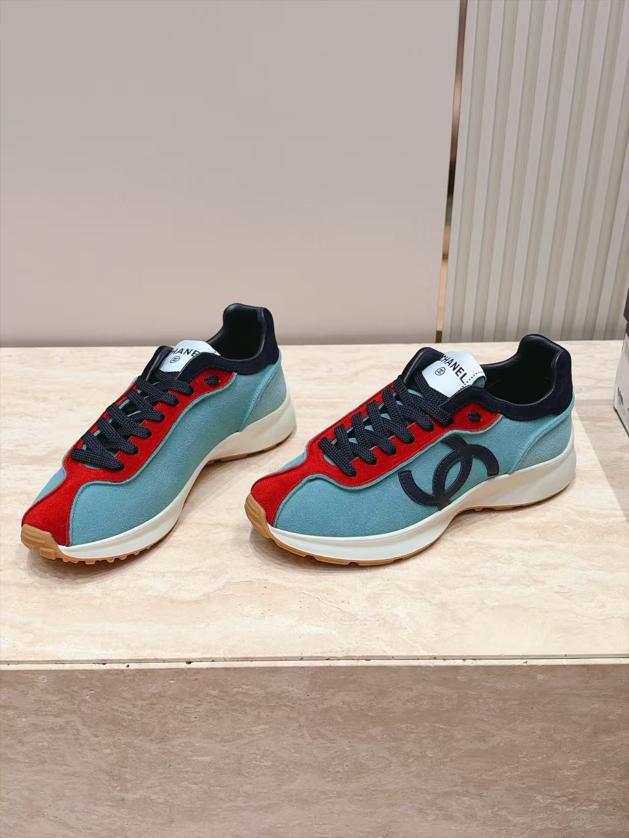 CHANE1 高品質ダブルCカラーブロックカジュアルシューズ【50％割引+送料無料】