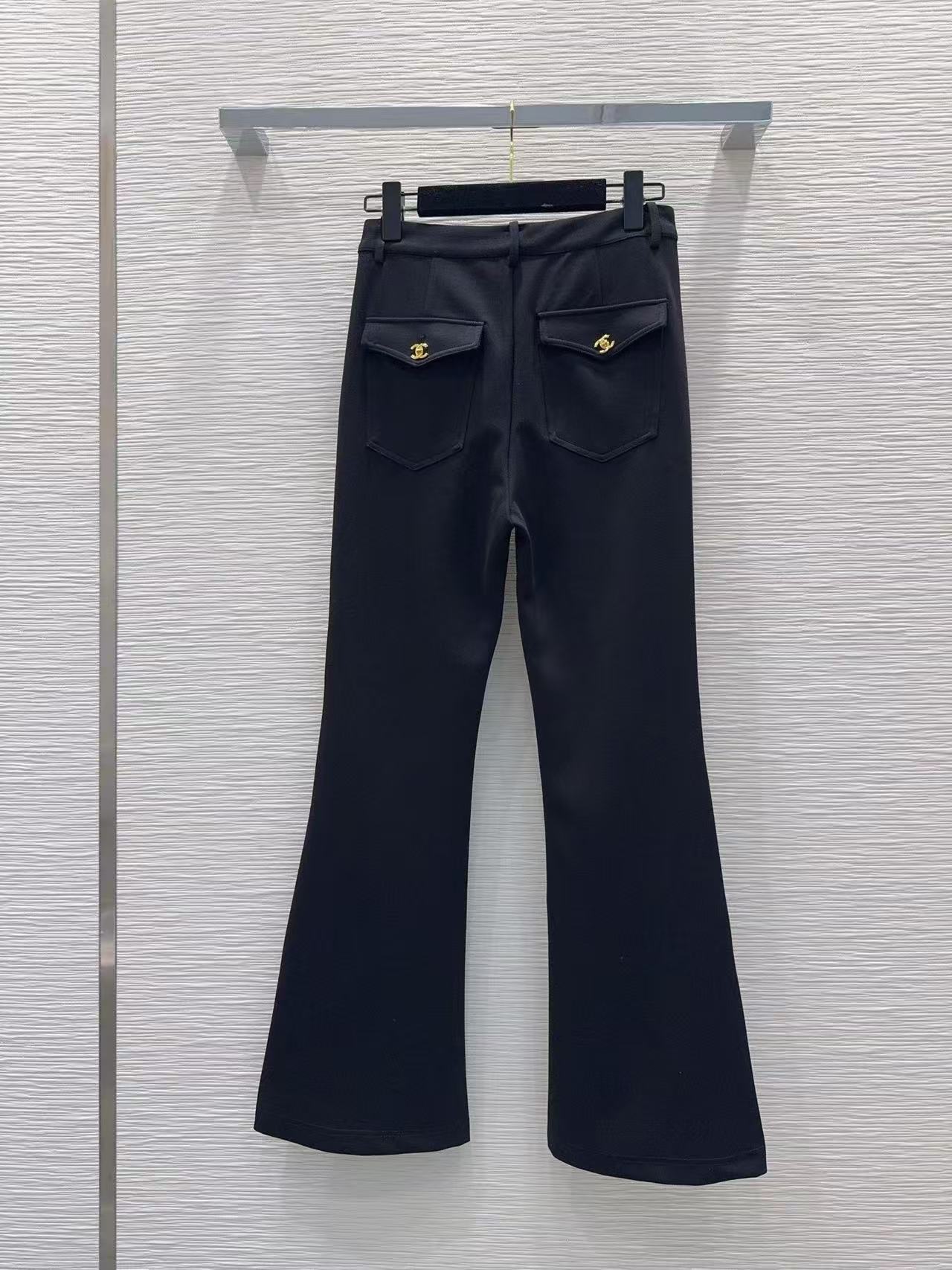 CHANEL ダブルC カジュアルフレアパンツ【50％割引+送料無料】