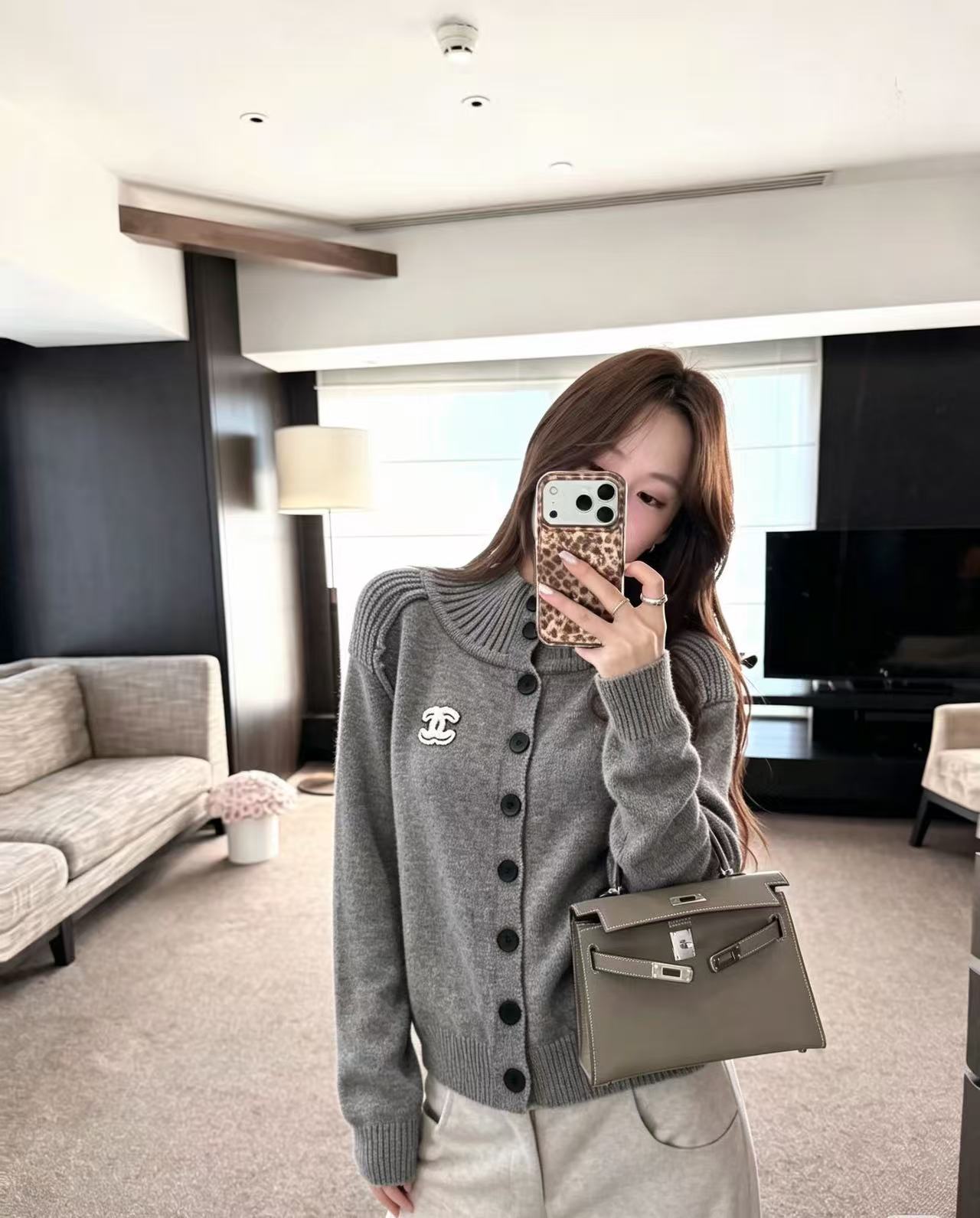 CHANEL ダブルC ウールカーディガン【50％割引+送料無料】
