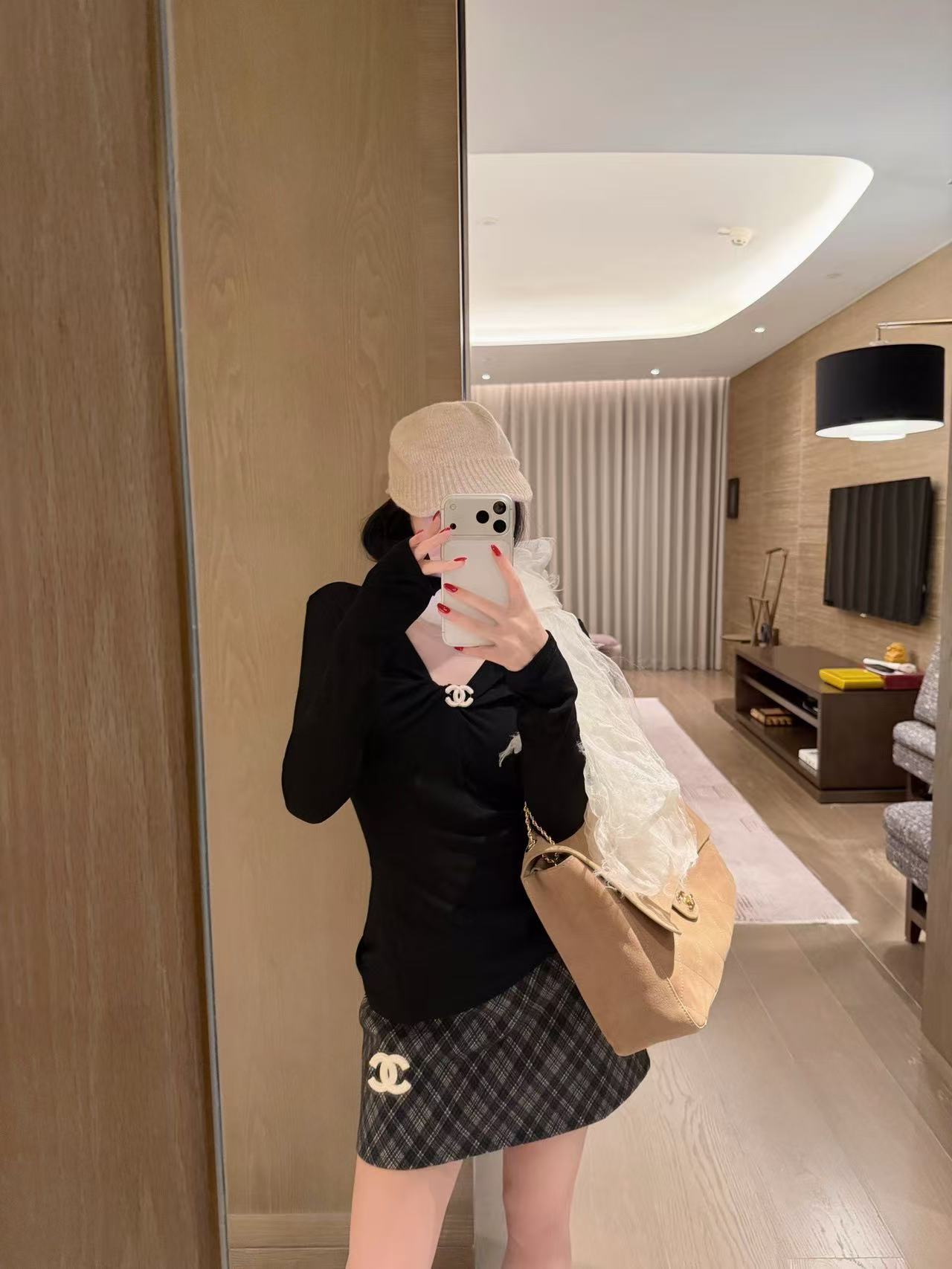 CHANEL ココマーク 長袖Tシャツ＆パンツ セットアップ【50％割引+送料無料】