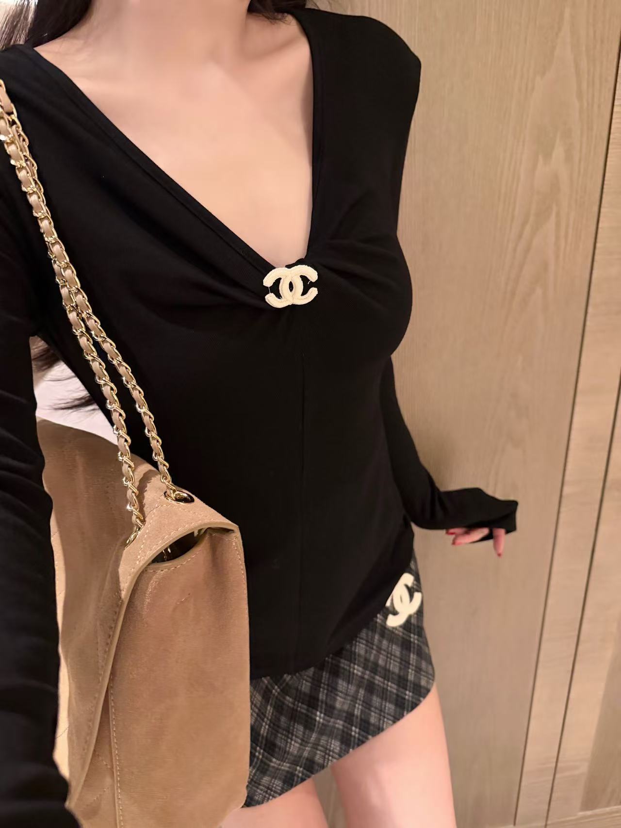 CHANEL ココマーク 長袖Tシャツ＆パンツ セットアップ【50％割引+送料無料】