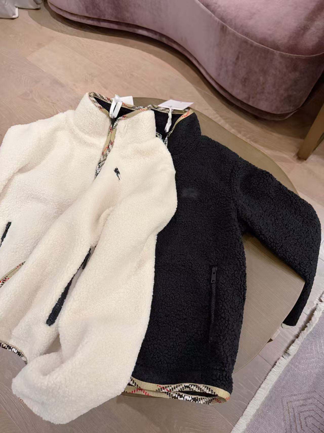 BURBERRY ラムウール ルーズフィットアウター【50％割引+送料無料】