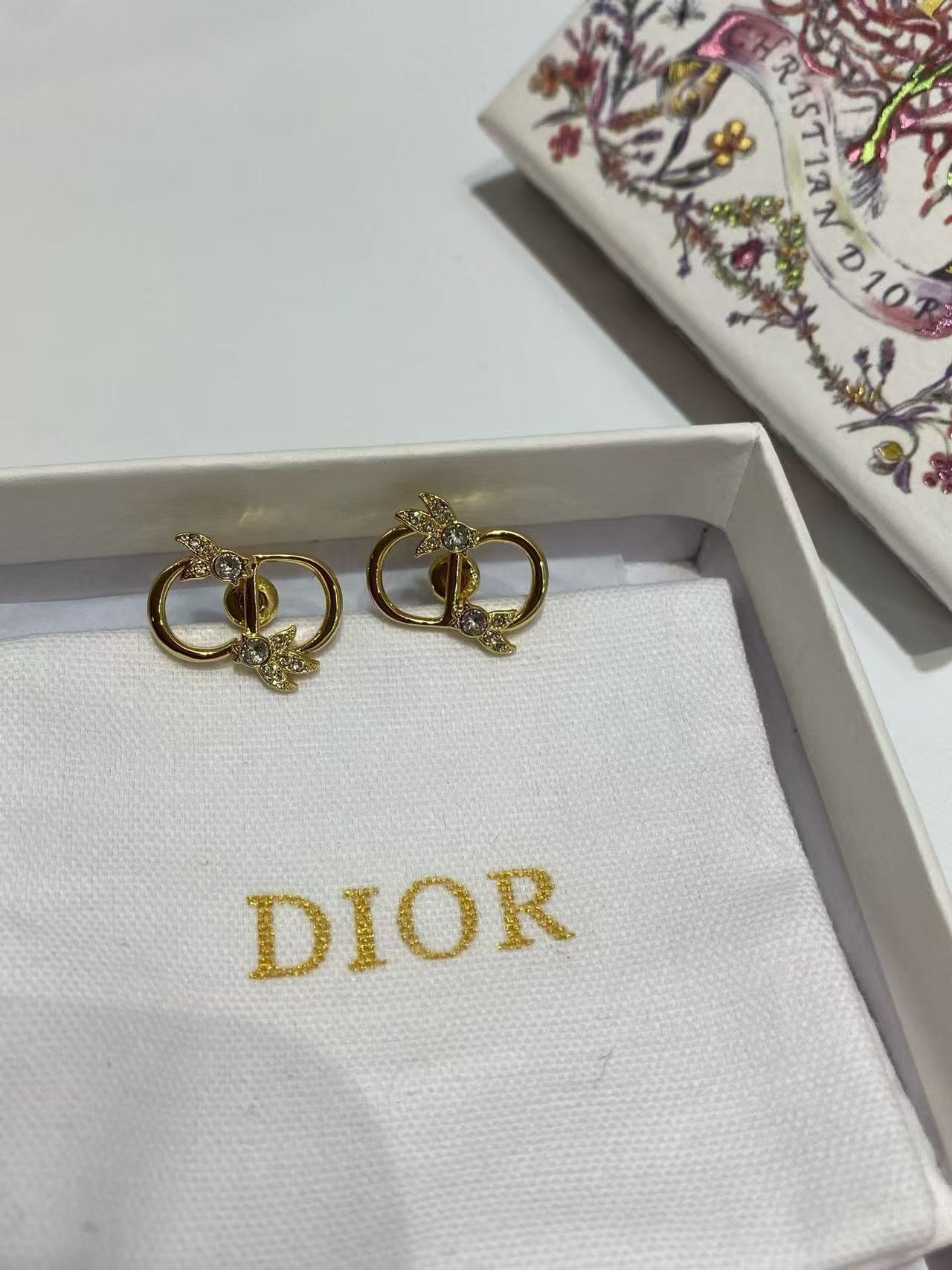 DI0R CD フラワー＆ダイヤモンド ピアス【50％割引+送料無料】