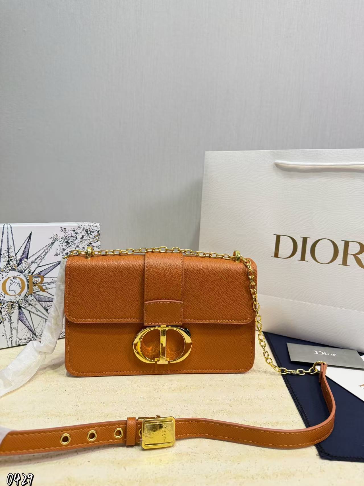 DIOR CD チェーンバッグ【50％割引+送料無料】