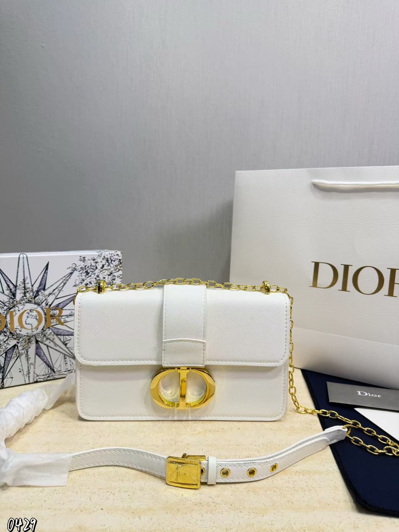DIOR CD チェーンバッグ【50％割引+送料無料】