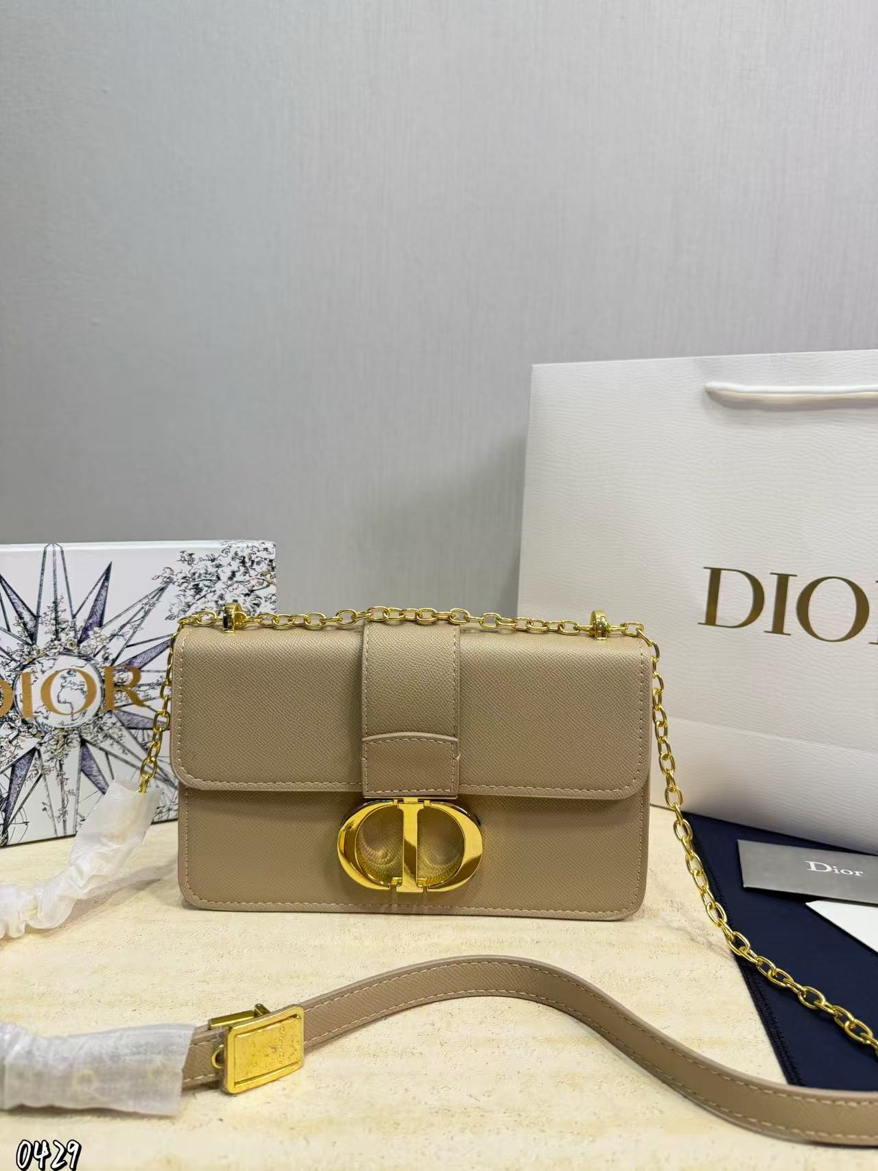 DIOR CD チェーンバッグ【50％割引+送料無料】