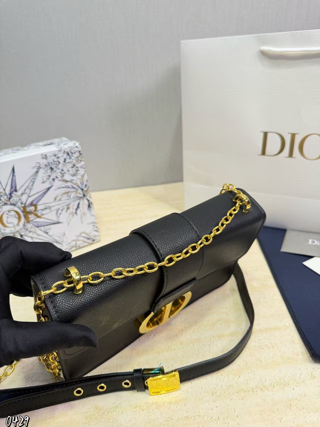 DIOR CD チェーンバッグ【50％割引+送料無料】