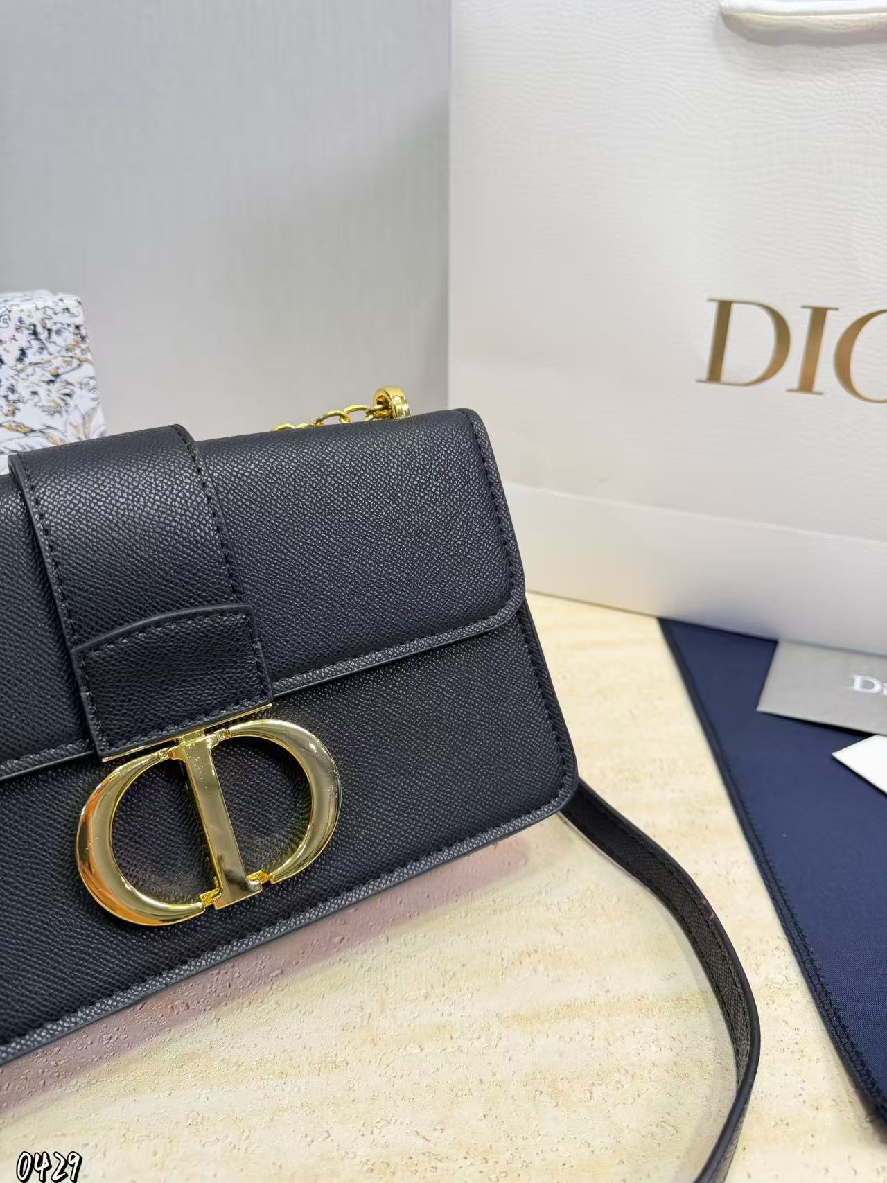 DIOR CD チェーンバッグ【50％割引+送料無料】
