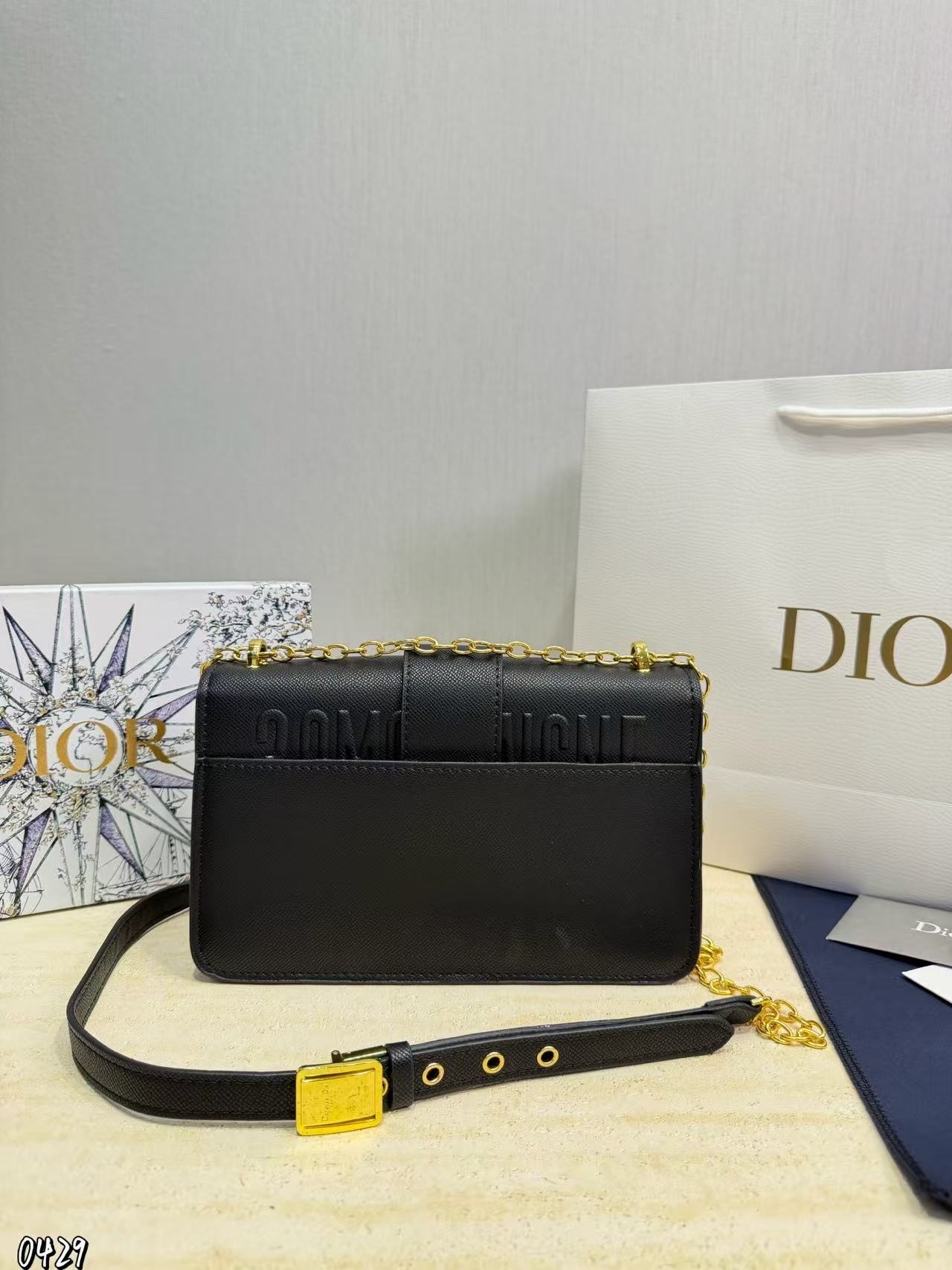 DIOR CD チェーンバッグ【50％割引+送料無料】