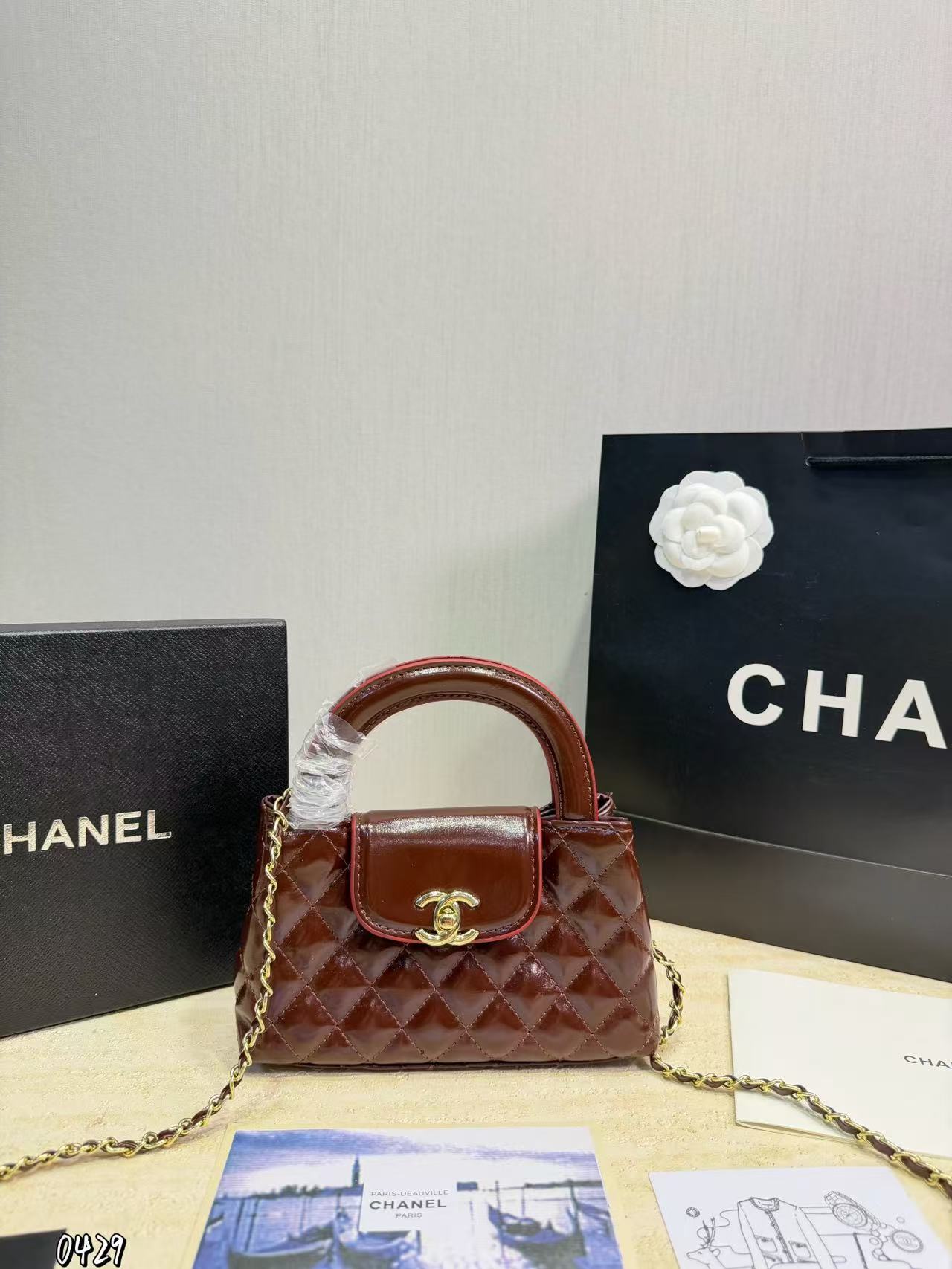CHANE1 チェーンハンドバッグ【50％割引+送料無料】
