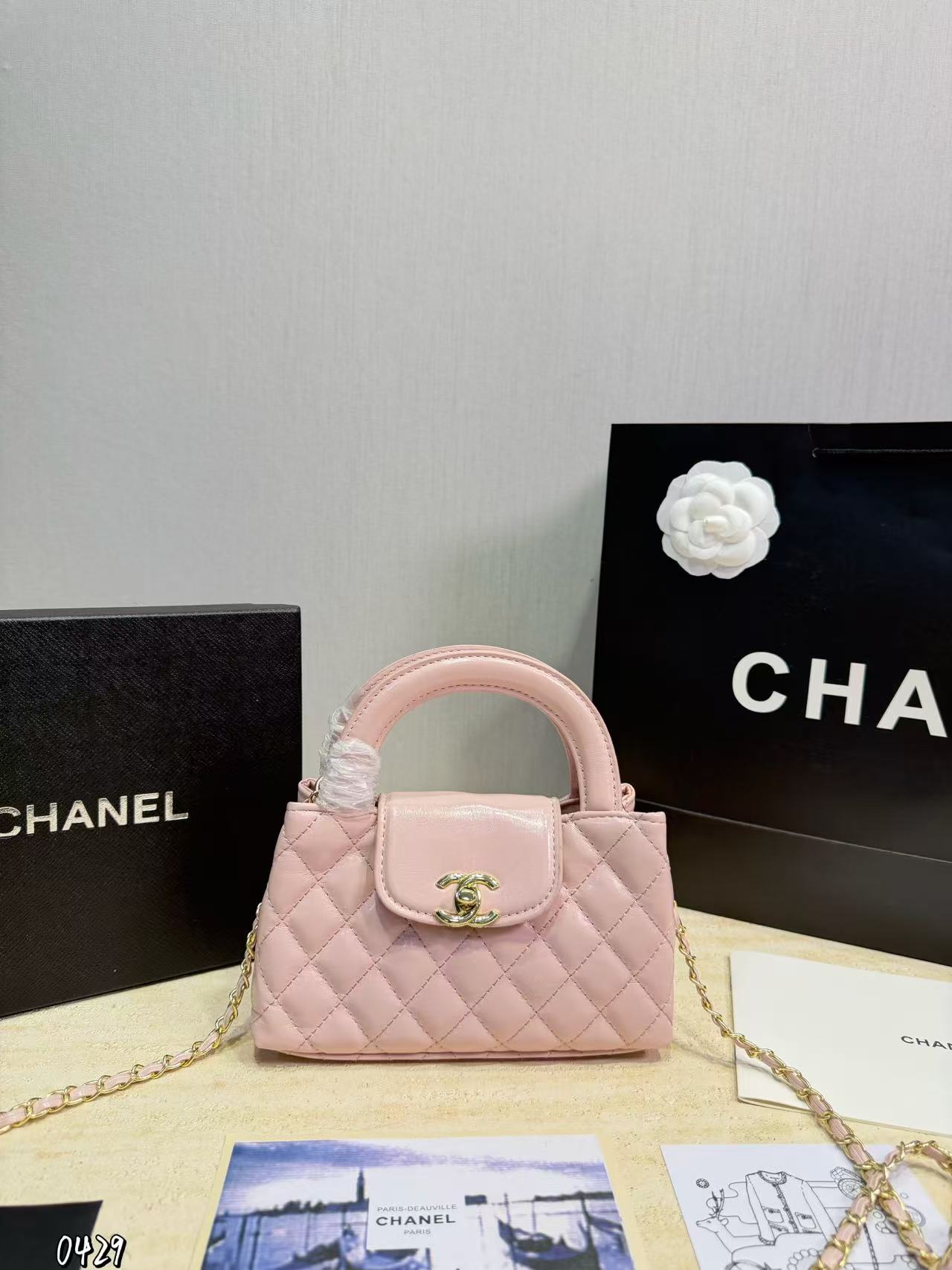 CHANE1 チェーンハンドバッグ【50％割引+送料無料】
