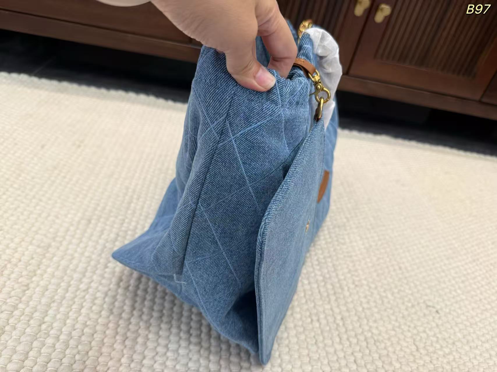CHANE1 ダブルCチェーン デニムショッピングバッグ【50％割引+送料無料】