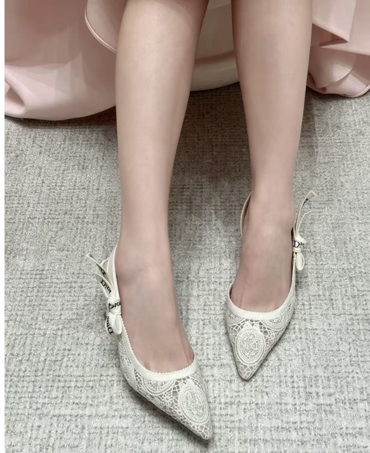 DIOR 高品質レースポインテッドトゥパンプス【50％割引+送料無料】