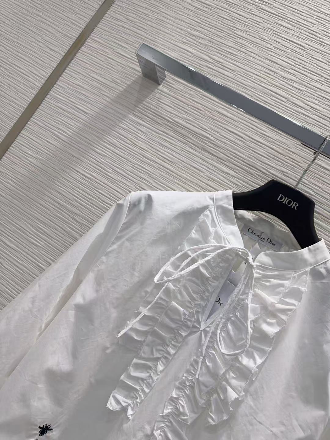 DIOR ラッフルブラウス【50％割引+送料無料】