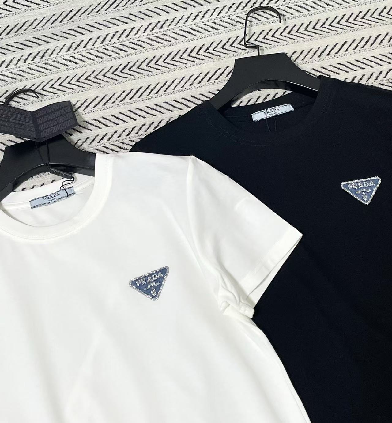 PR4DA トライアングルロゴ Tシャツ【50％割引+送料無料】