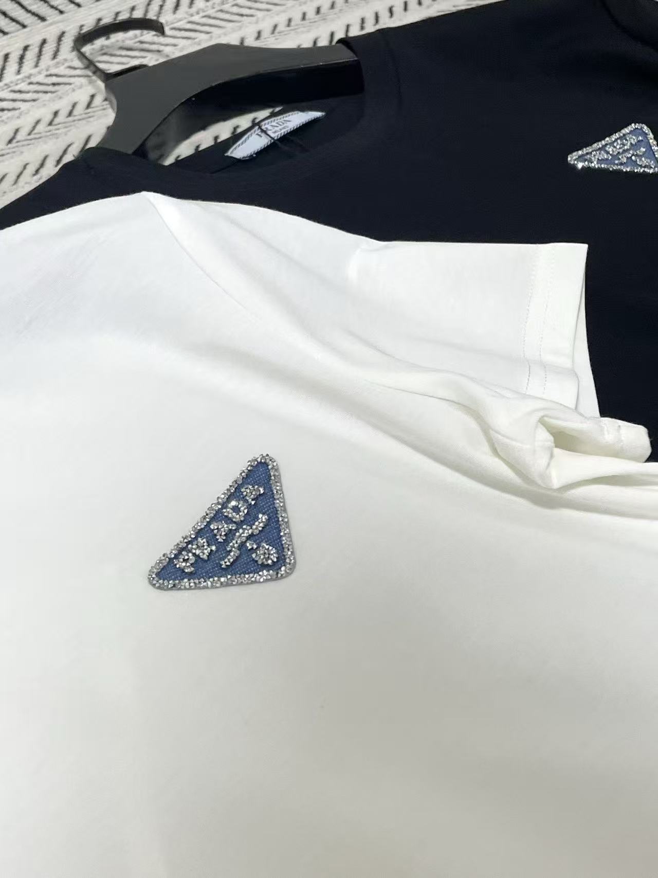 PR4DA トライアングルロゴ Tシャツ【50％割引+送料無料】
