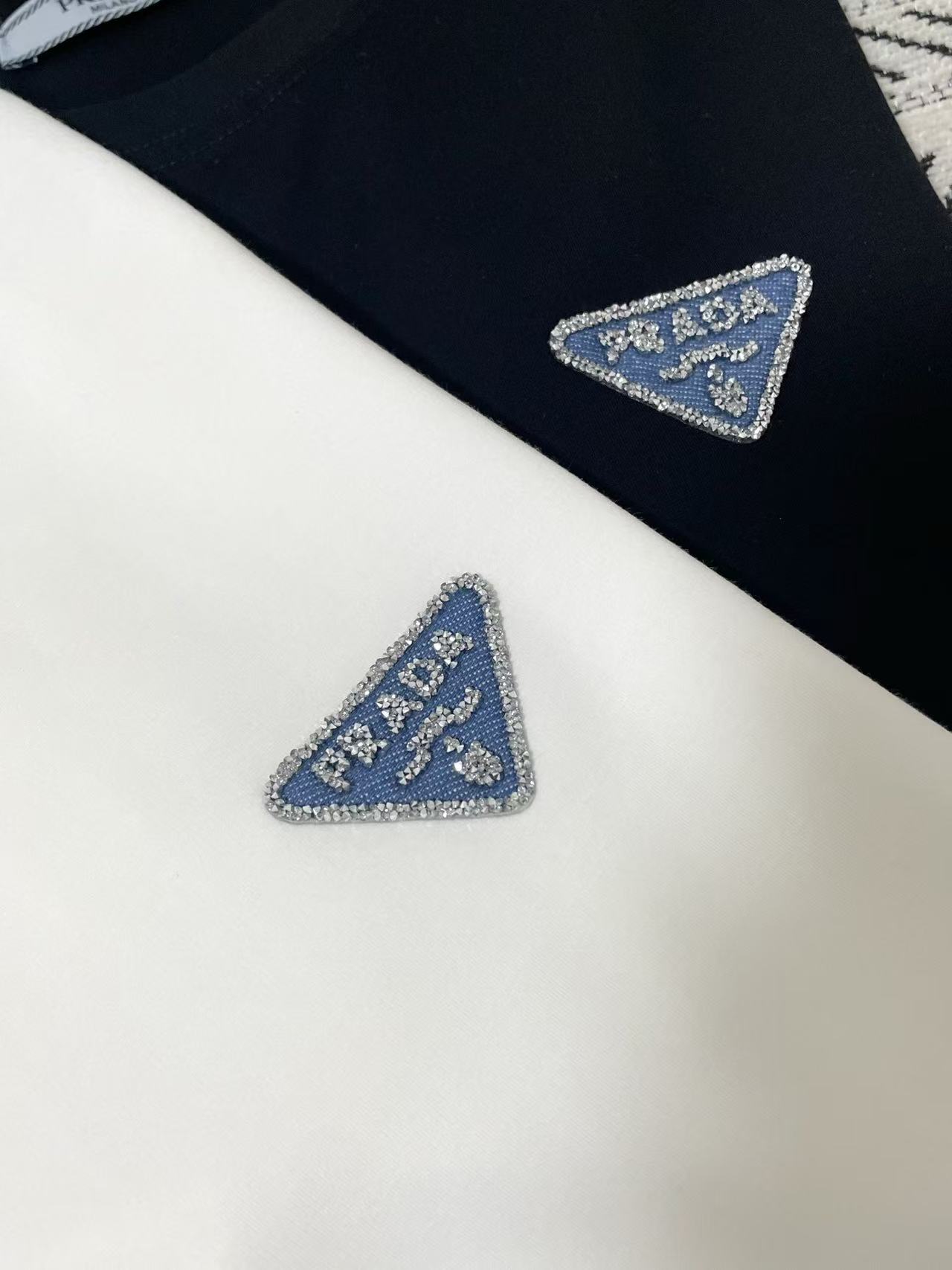 PR4DA トライアングルロゴ Tシャツ【50％割引+送料無料】
