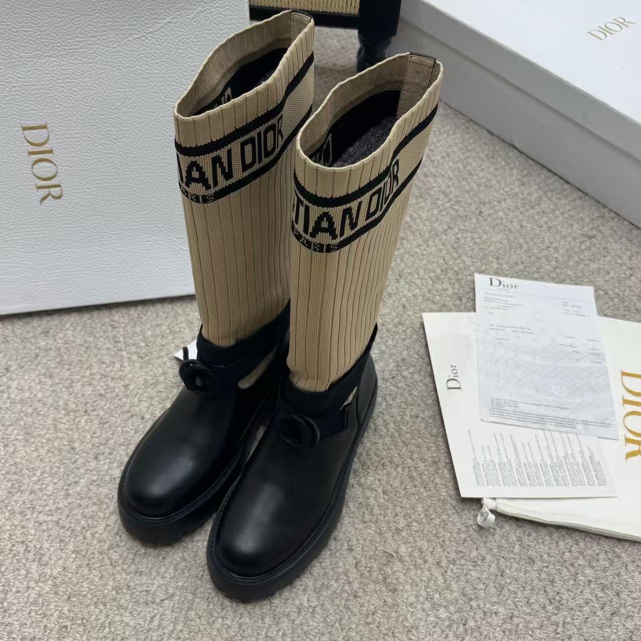 DIOR ハイクオリティ・ロゴ入り牛革ロングブーツ【50％割引+送料無料】