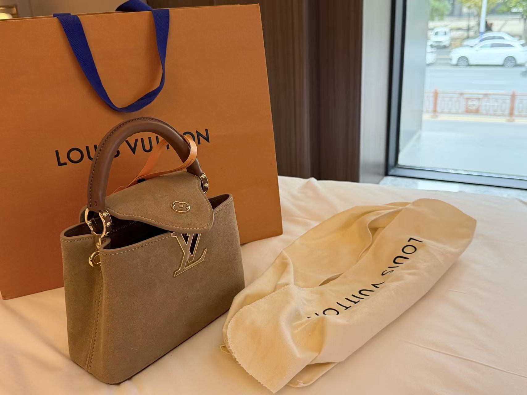LV ディアスキン・ハンドバッグ【50％割引+送料無料】