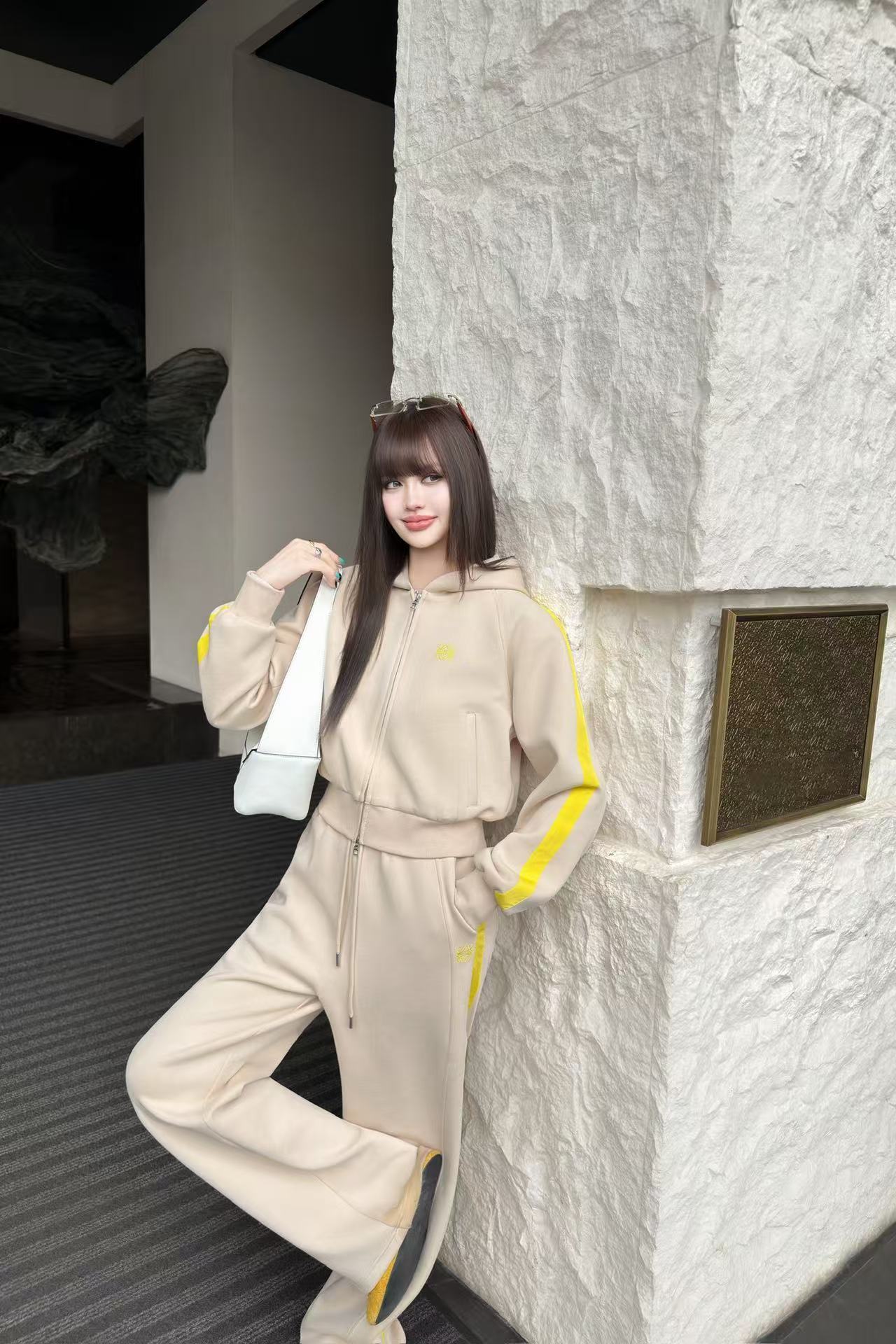 L0WEW 高品質フード付きジャケット＋パンツ ツーピースセット【50％割引+送料無料】