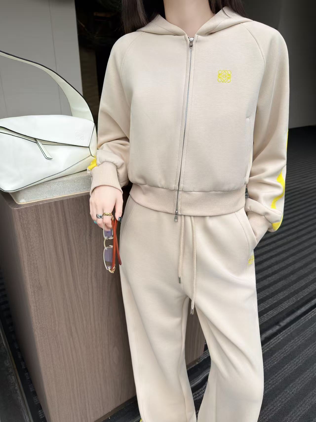 L0WEW 高品質フード付きジャケット＋パンツ ツーピースセット【50％割引+送料無料】