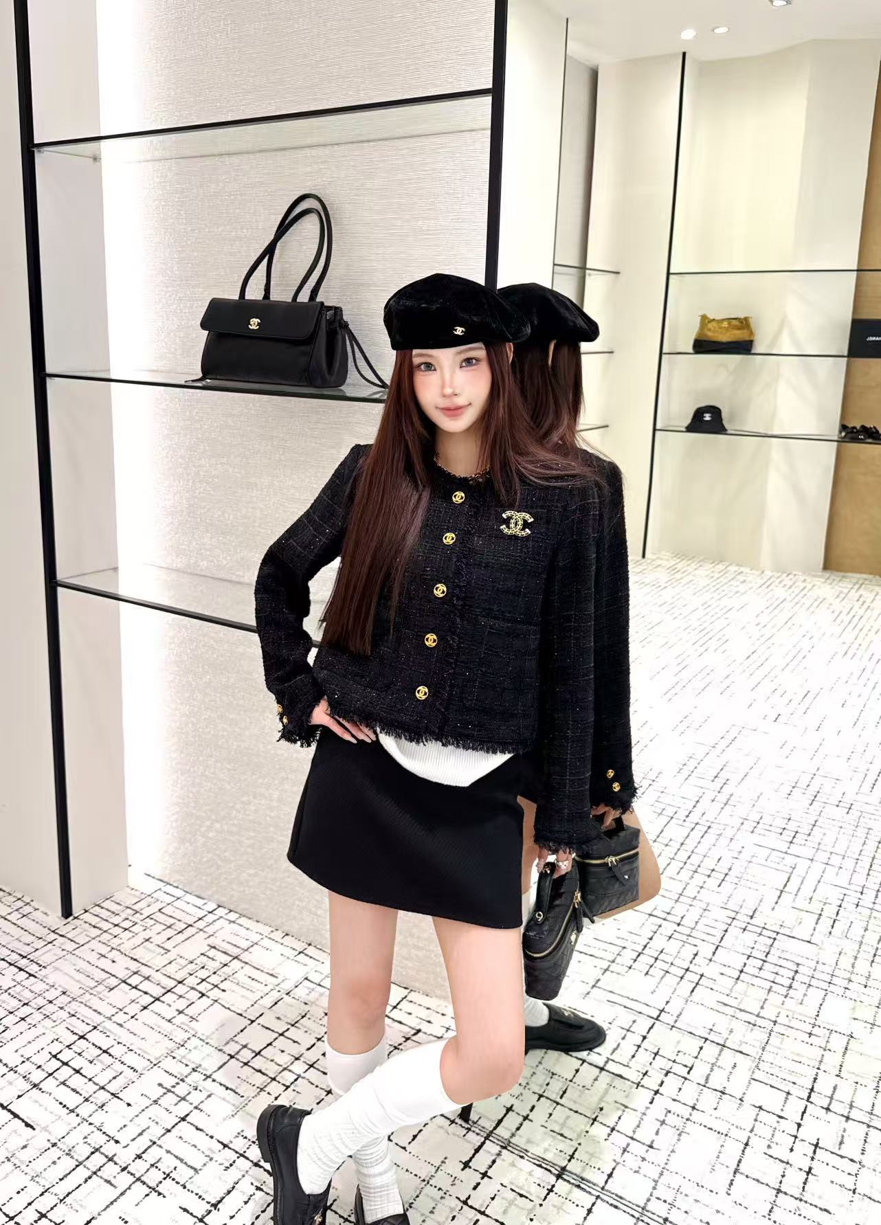 CHANEL ブローチ付き高品質ジャケット【50％割引+送料無料】