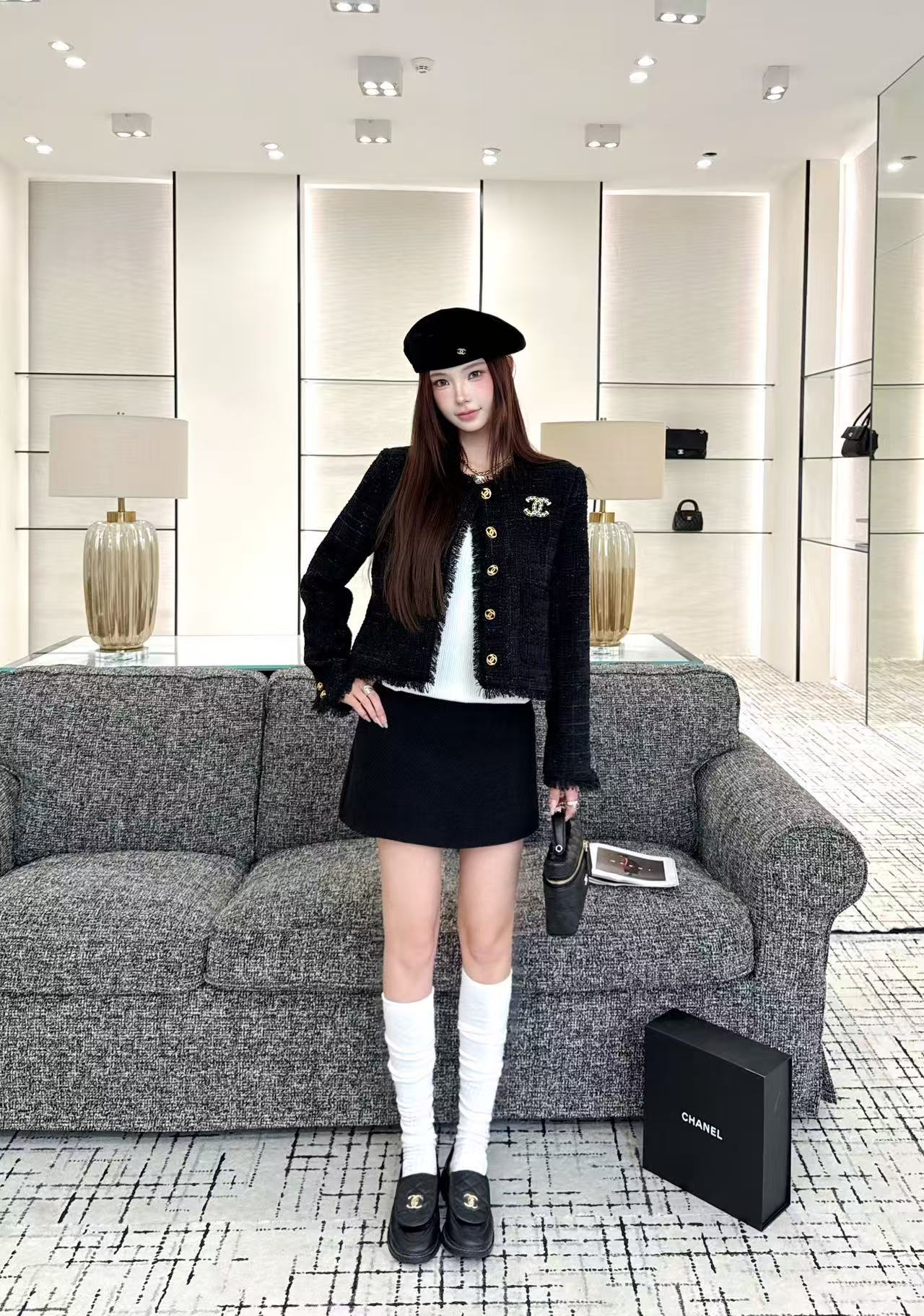CHANEL ブローチ付き高品質ジャケット【50％割引+送料無料】