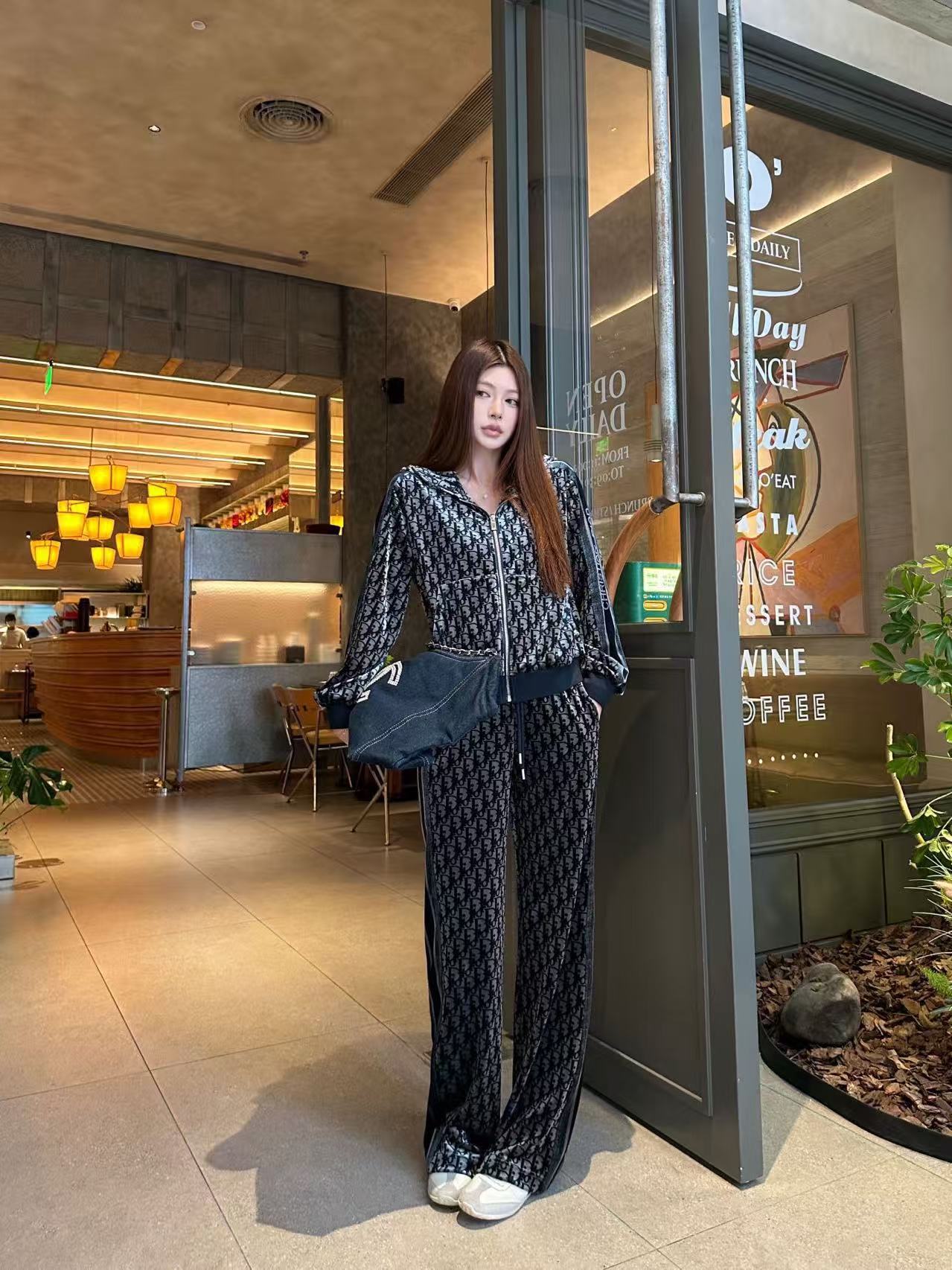 DIOR ジャカードベルベット ジャケット＆パンツ セットアップ【50％割引+送料無料】
