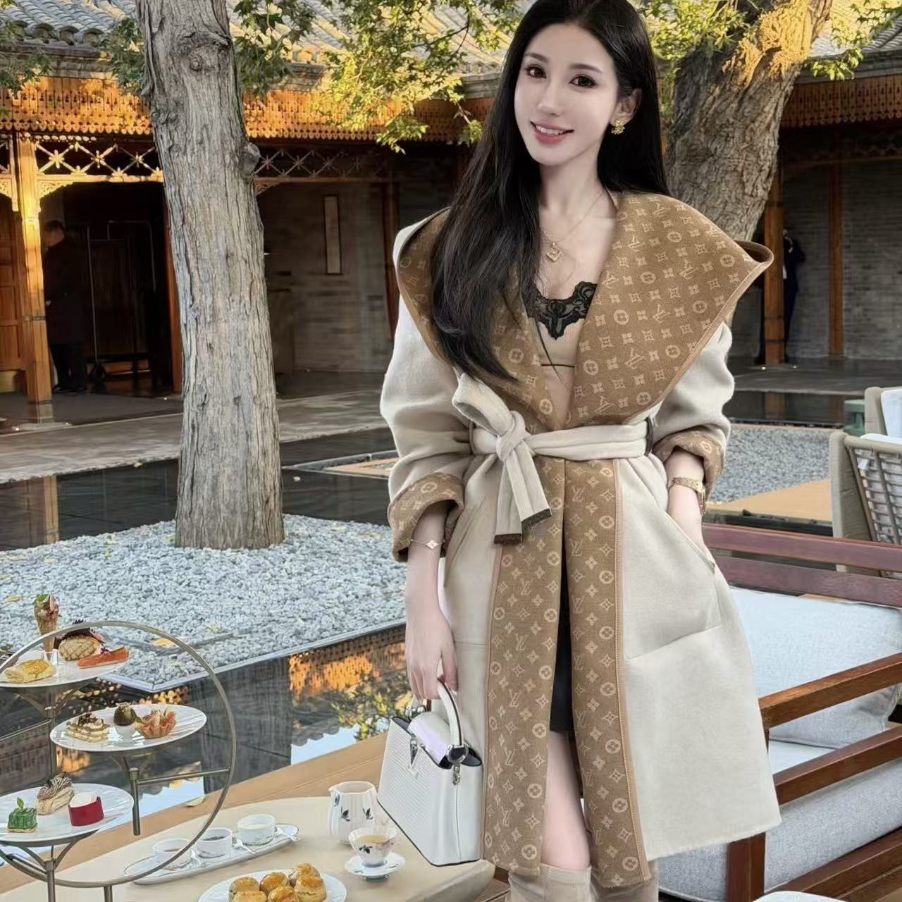 LV フード付きリバーシブルジャケット【50％割引+送料無料】