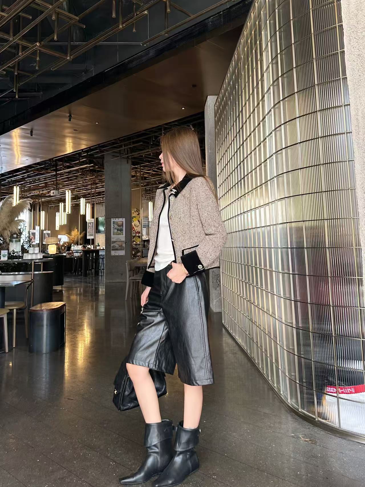 CHANEL ブローチ付きジャケット【50％割引+送料無料】