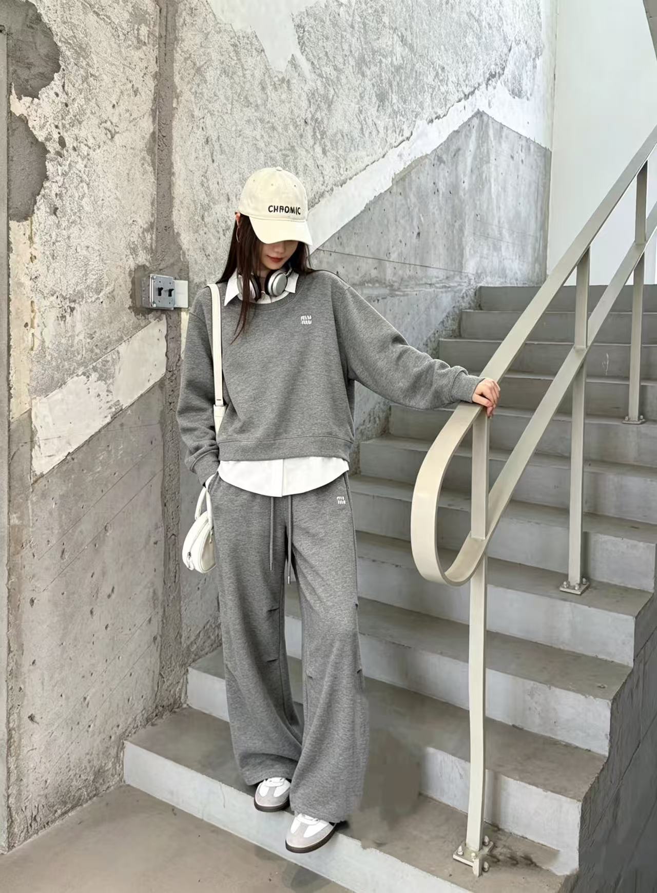 M1UM1U パーカー＋パンツ ツーピースセット【50％割引+送料無料】