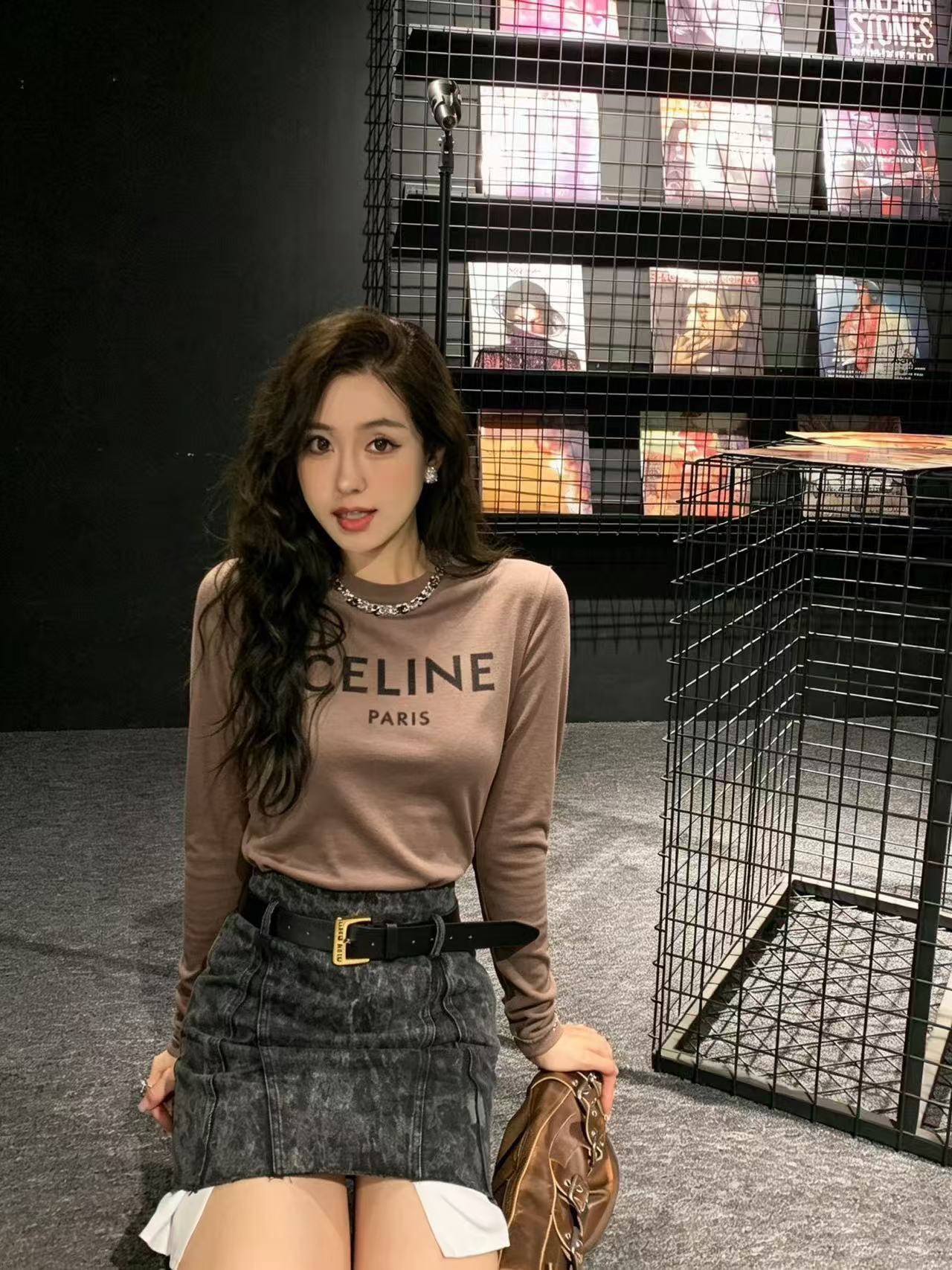 CEL1NE レター長袖Tシャツ【50％割引+送料無料】