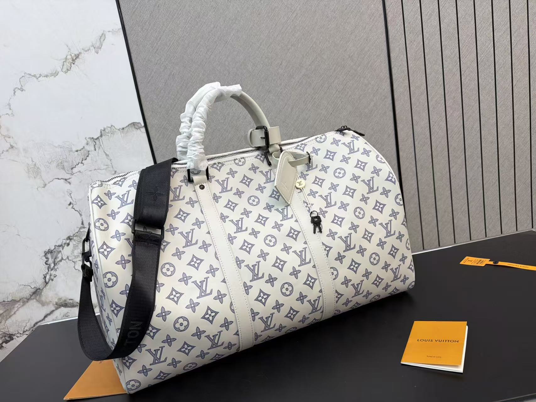 LV KEEPALL 50 Monogramトラベルバッグ【50％割引+送料無料】