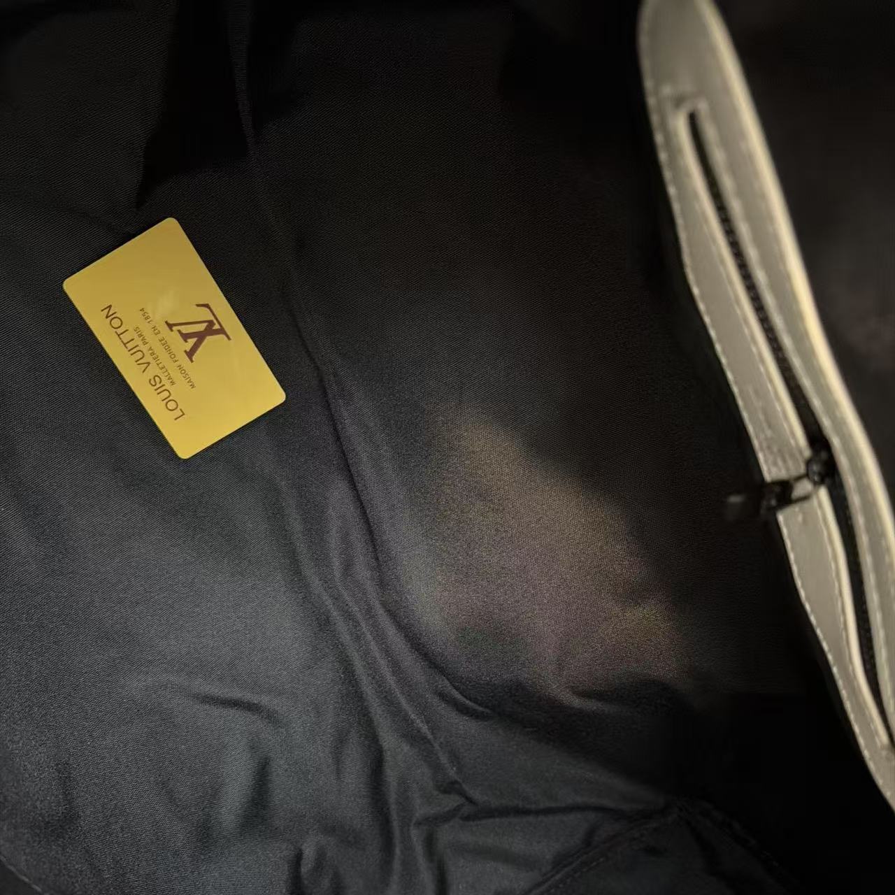 LV KEEPALL 50 Monogramトラベルバッグ【50％割引+送料無料】