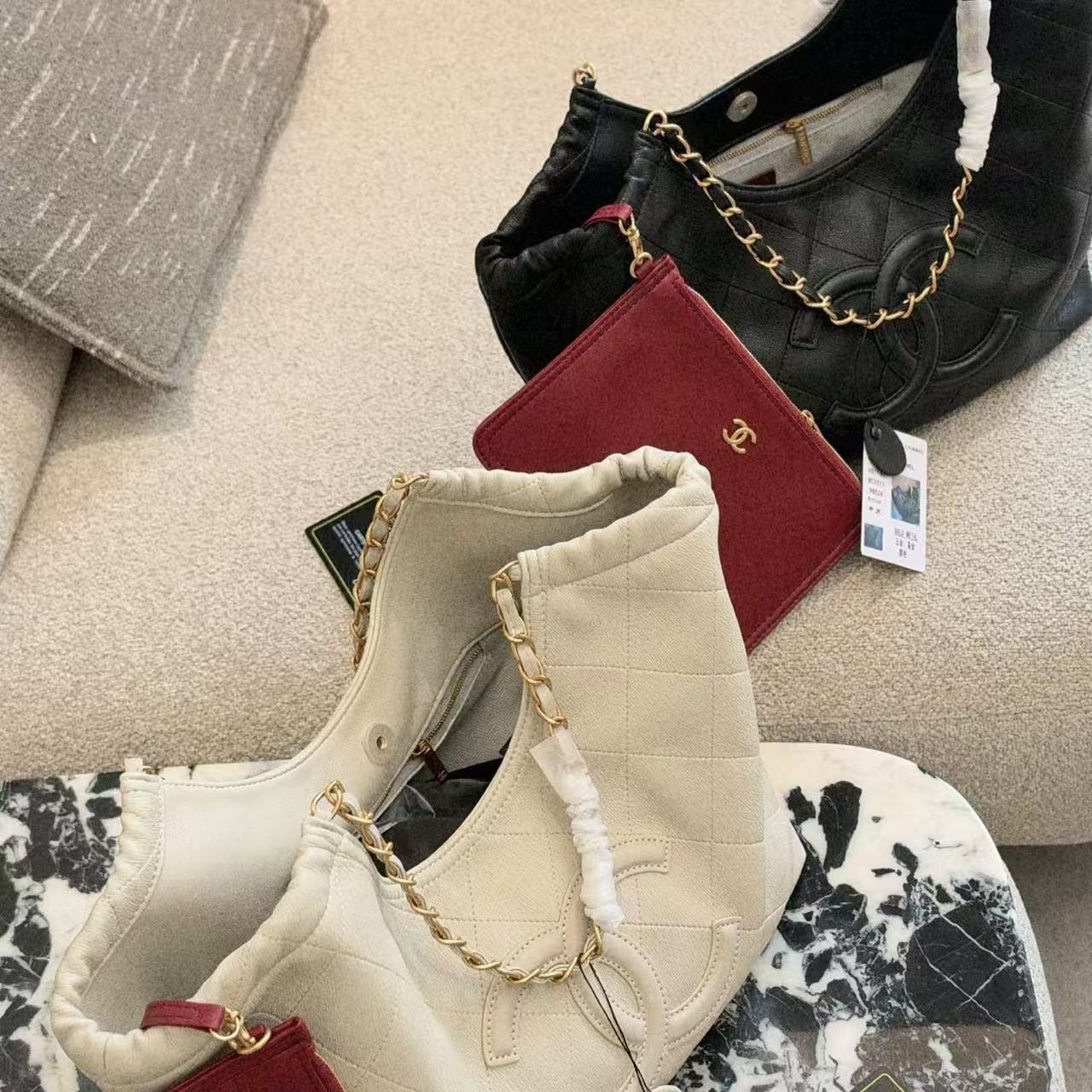 CHANEL ダブルC チェーン ショッピングバッグ【50％割引+送料無料】