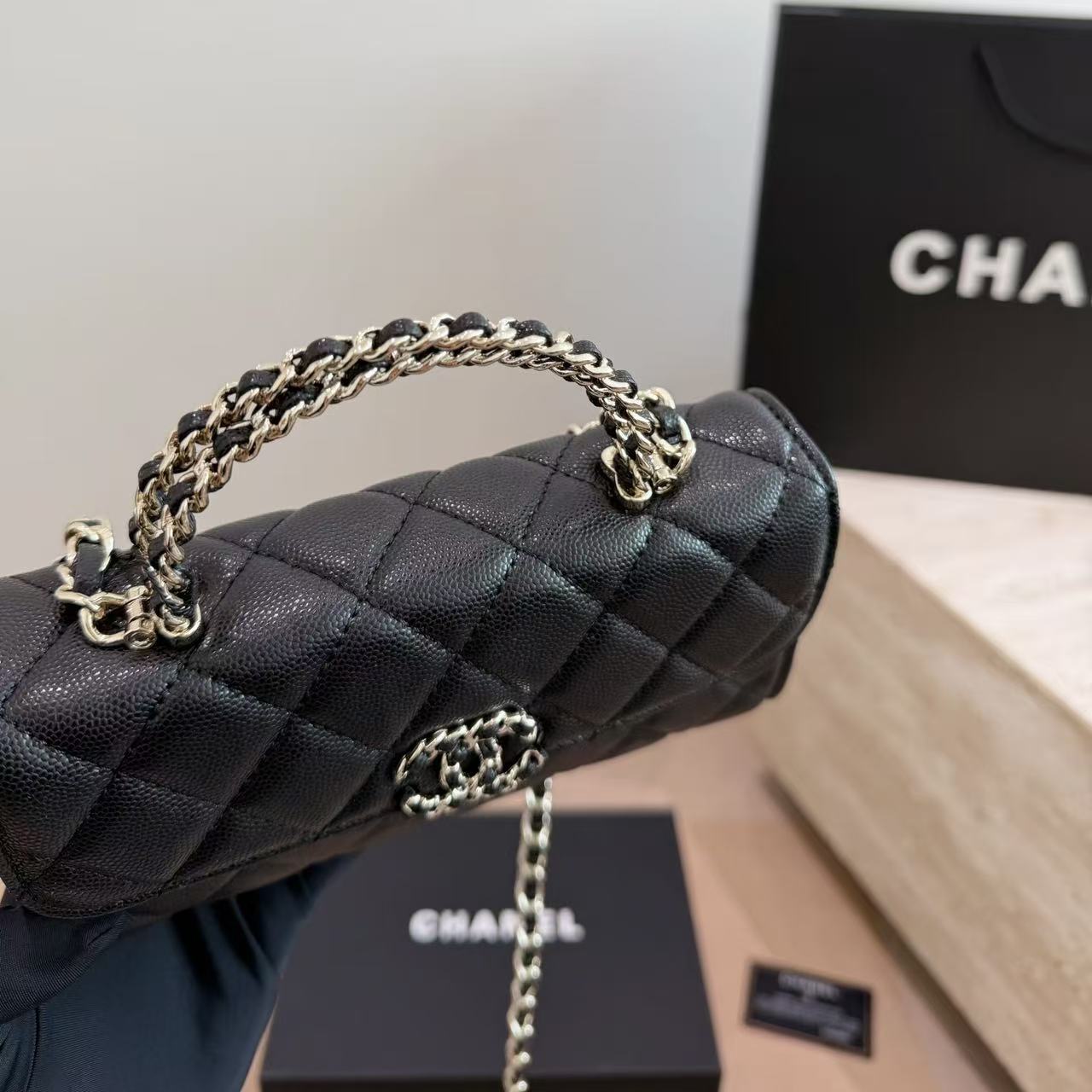 CHANE1 kellyキャビアチェーンバッグ【50％割引+送料無料】