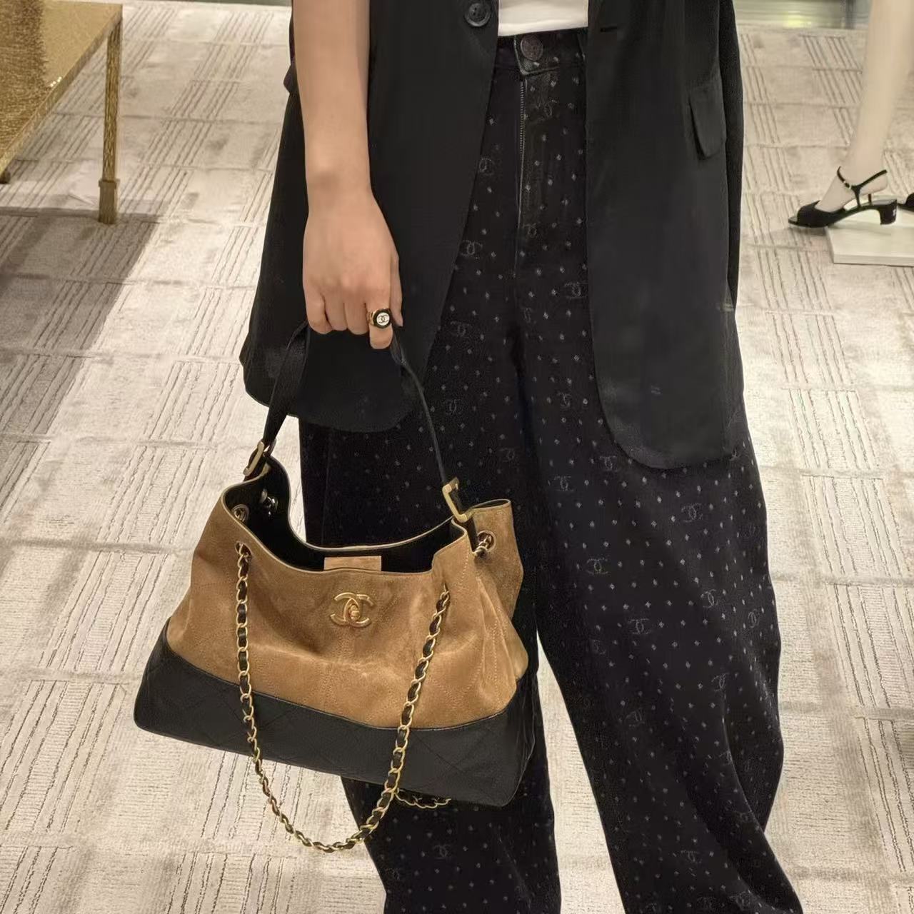 CHANEL ディアスキン チェーンバッグ【50％割引+送料無料】